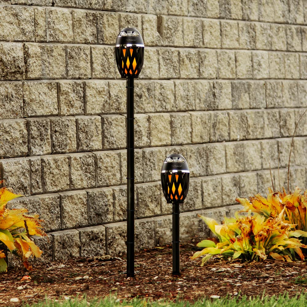 Limitless Innovations TikiTunes - Altavoz inalámbrico Bluetooth portátil (Paquete) con Poste Ajustable de 40 Pulgadas y estaca de Tierra, Color Negro