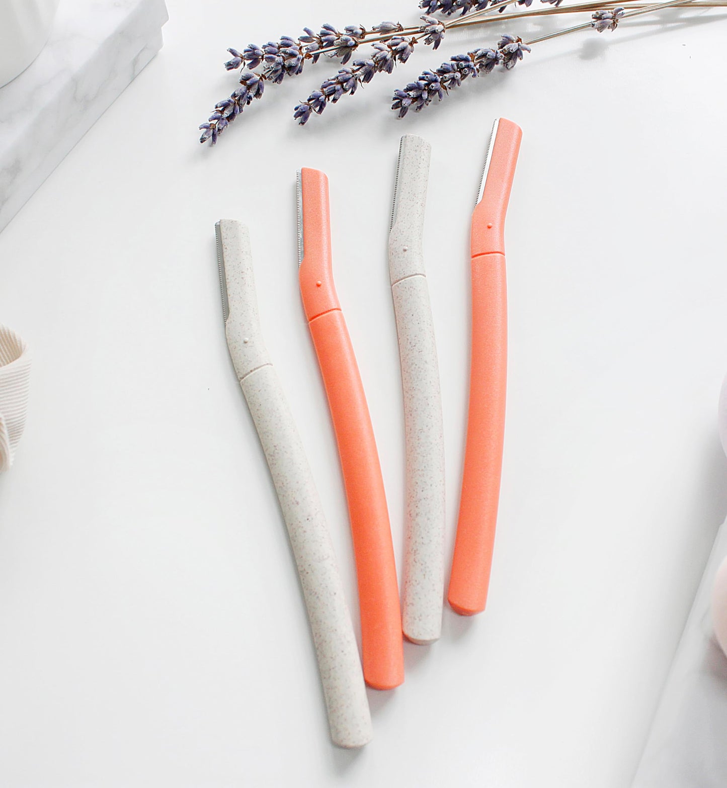 ChaosssCo Maquinilla de afeitar facial antivellos, recortadora de cejas, herramienta profesional de dermaplaning exfoliante, afeitadora de vello facial y cuidado de la piel multiusos para el hogar par