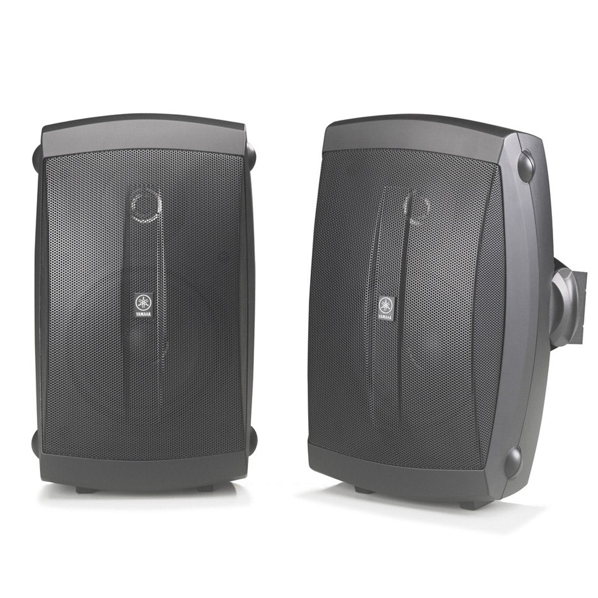 Yamaha NS-AW150BL - Altavoces de 2 vías para interiores y exteriores (par, negro) - con cable