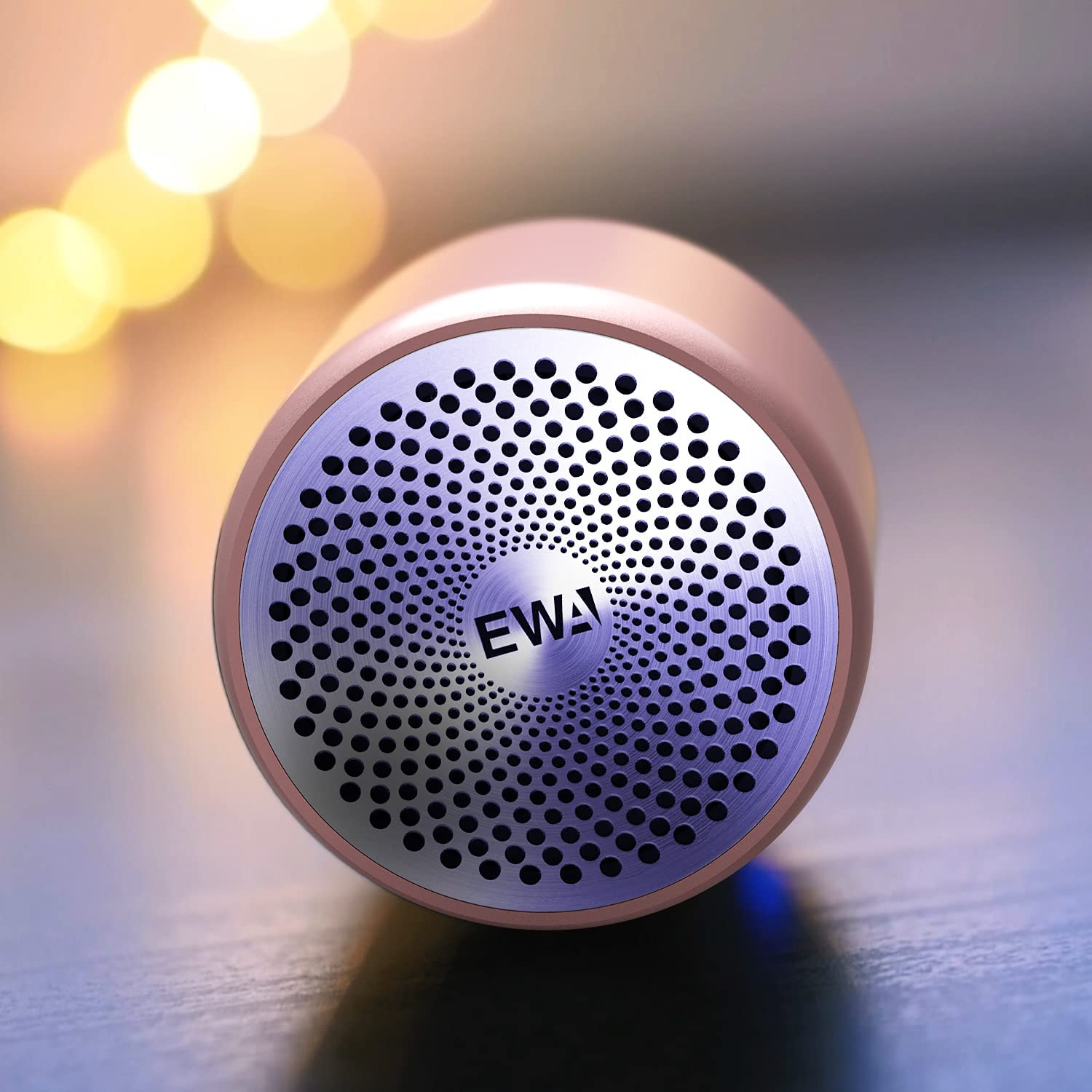 EWA Mini altavoz Bluetooth portátil A106, graves mejorados y sonido de alta definición, diseño portátil, para iPhone, iPad, Nexus, portátiles y más (Rosegold)