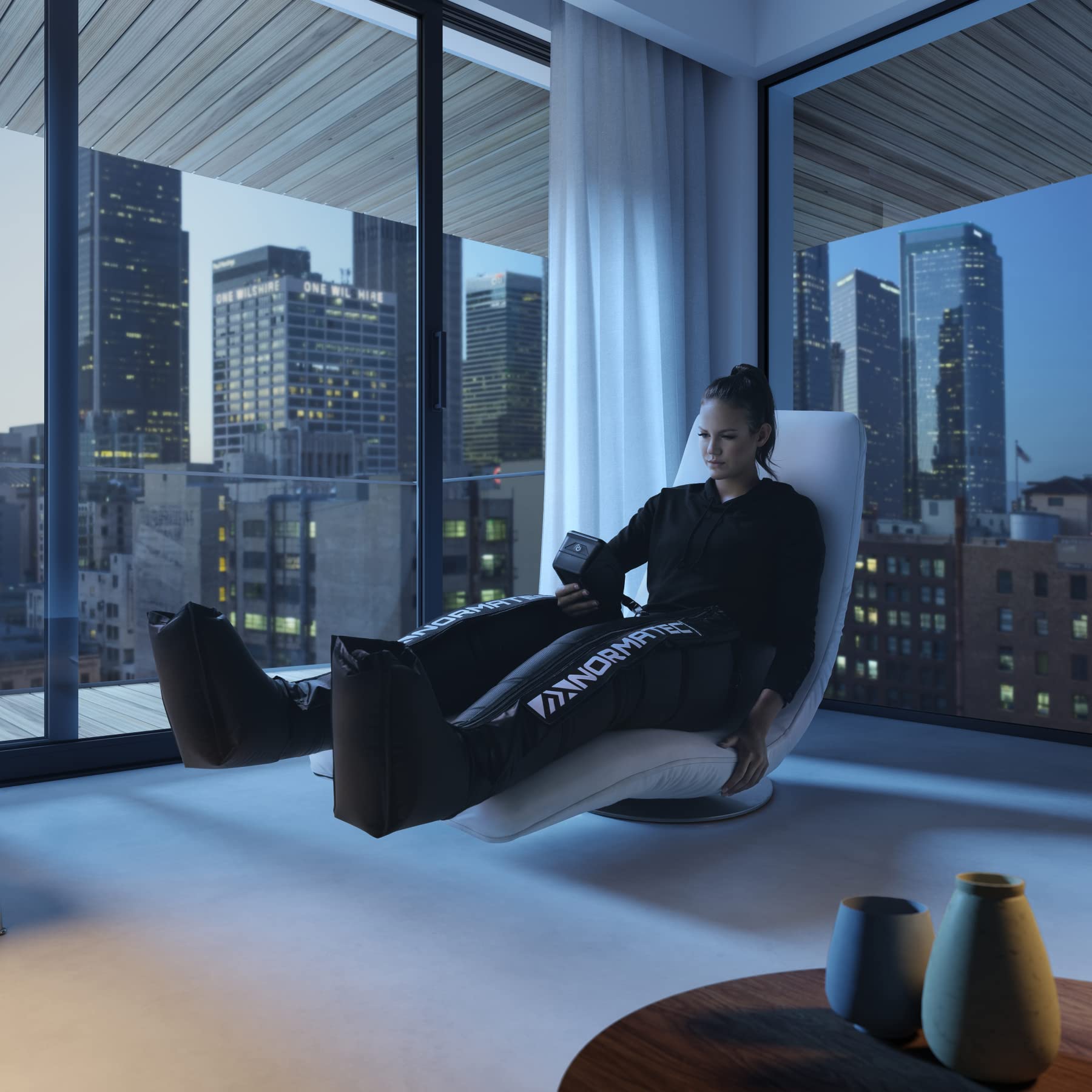 Sistema de Recuperación NormaTec Pulse 2.0 para Piernas Tamaño Estándar con Masaje de Compresión Dinámica para Atletas