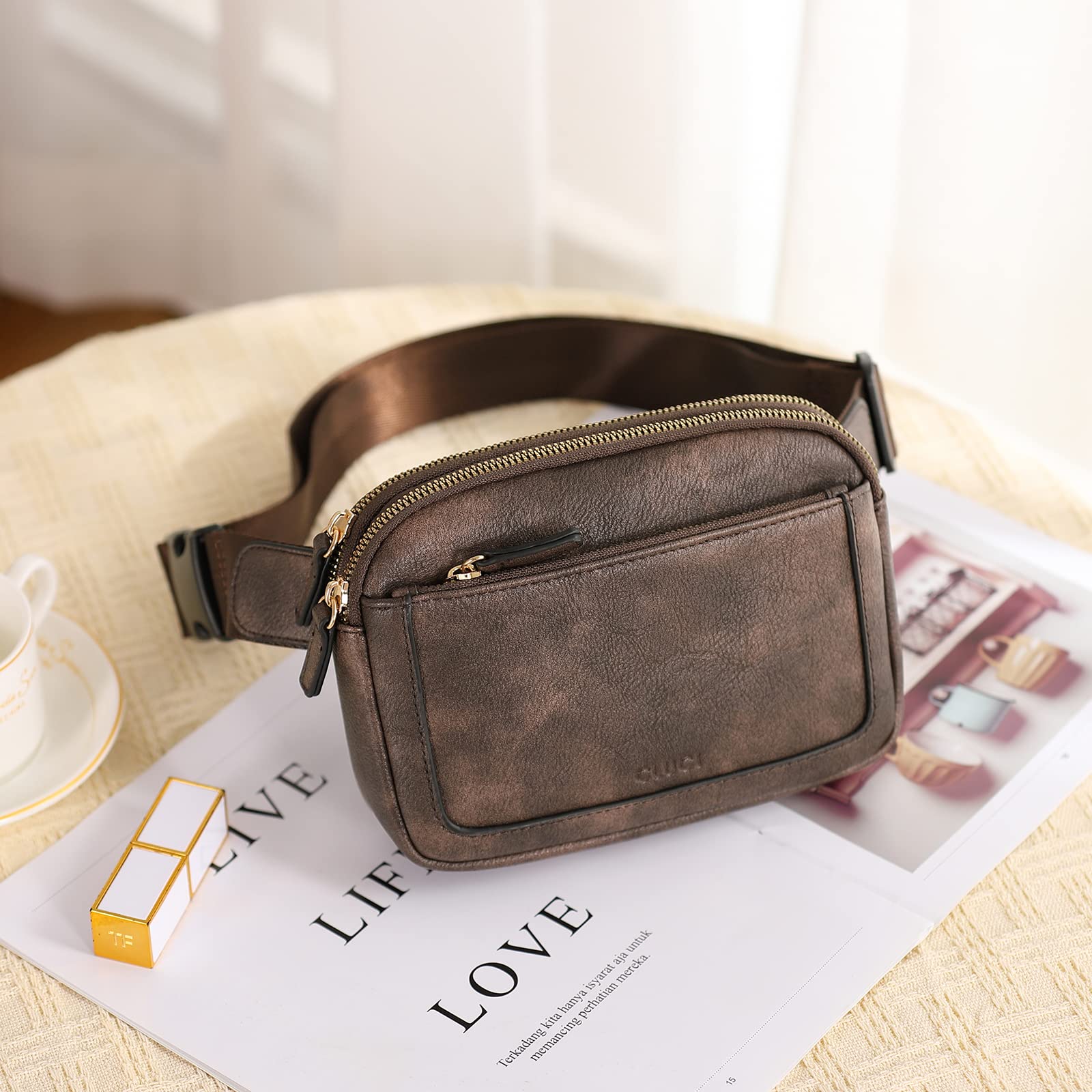 CLUCI - Riñonera para mujer, mini bolso cruzado en todas partes, correa ajustable, piel vegana, riñonera para mujer, Café oscuro, Una talla