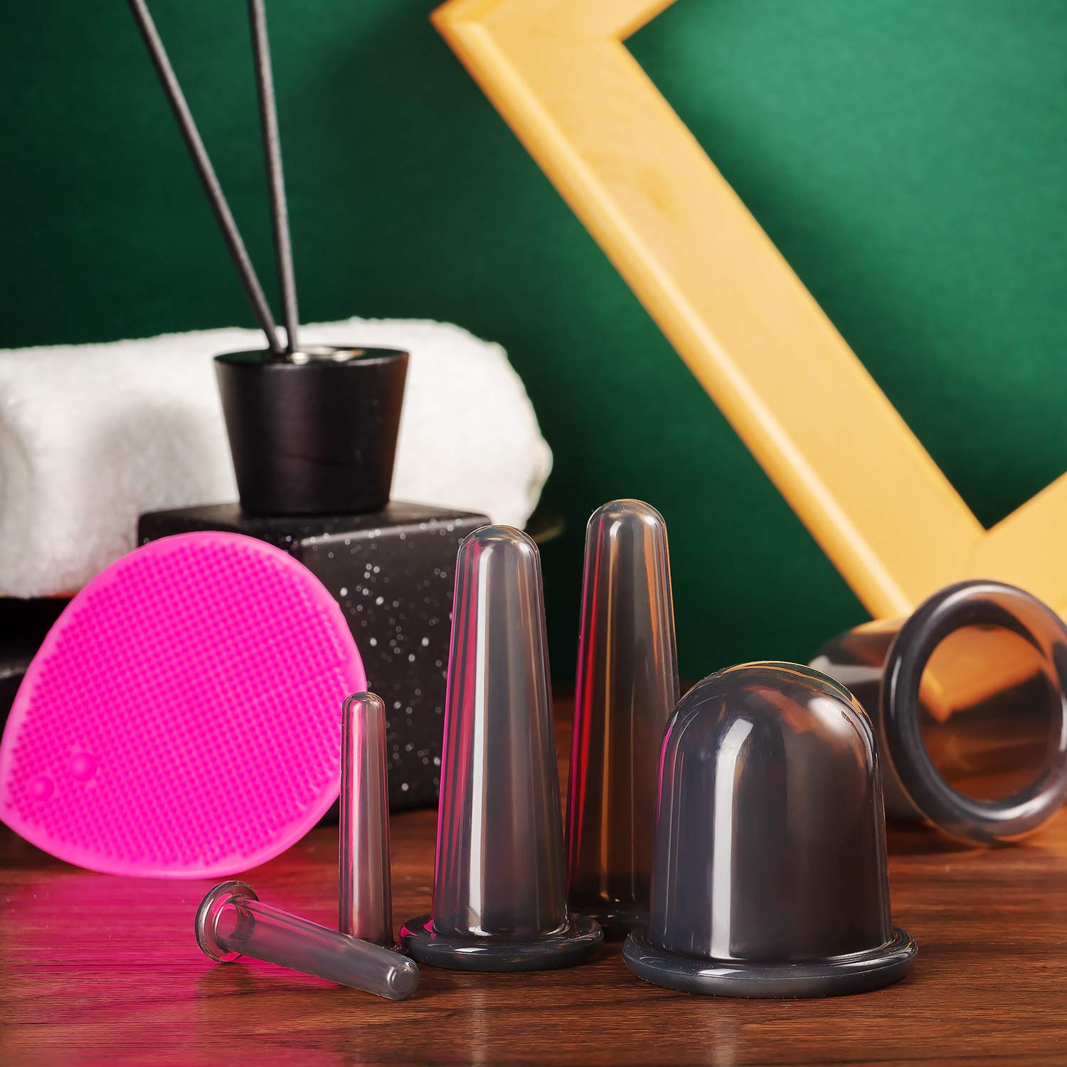 Juego de ventosas faciales para masaje facial y ojos, juego de tazas de silicona con cepillo exfoliante para la cara y el cuello (pequeño, mediano, grande, negro)