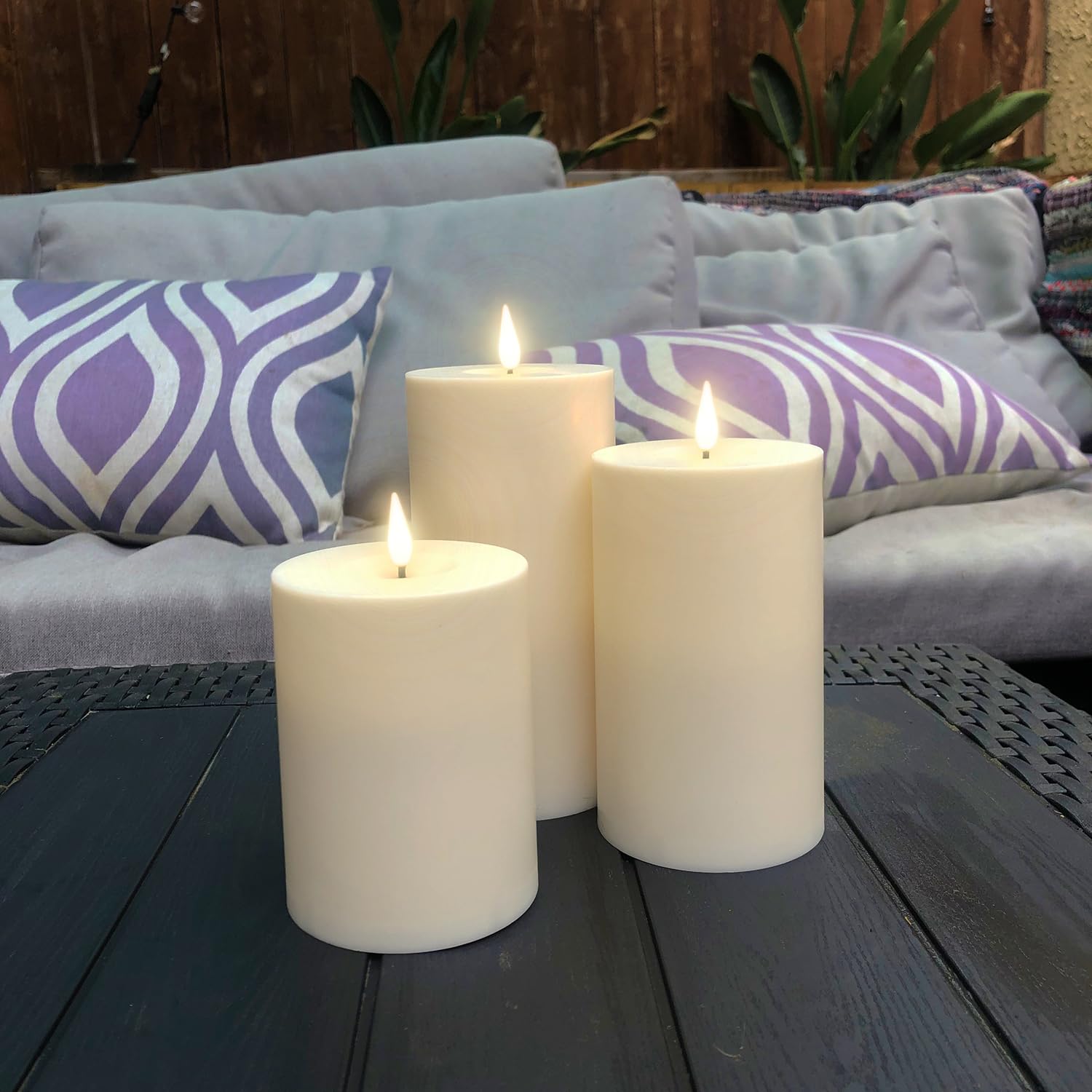 LampLust - Velas sin llama para exteriores, impermeables, paquete de 3, 3 x 4, 3 x 5, 3 x 6 pulgadas, juego de velas LED parpadeantes con control remoto y temporizador incluidos, funciona con pilas,