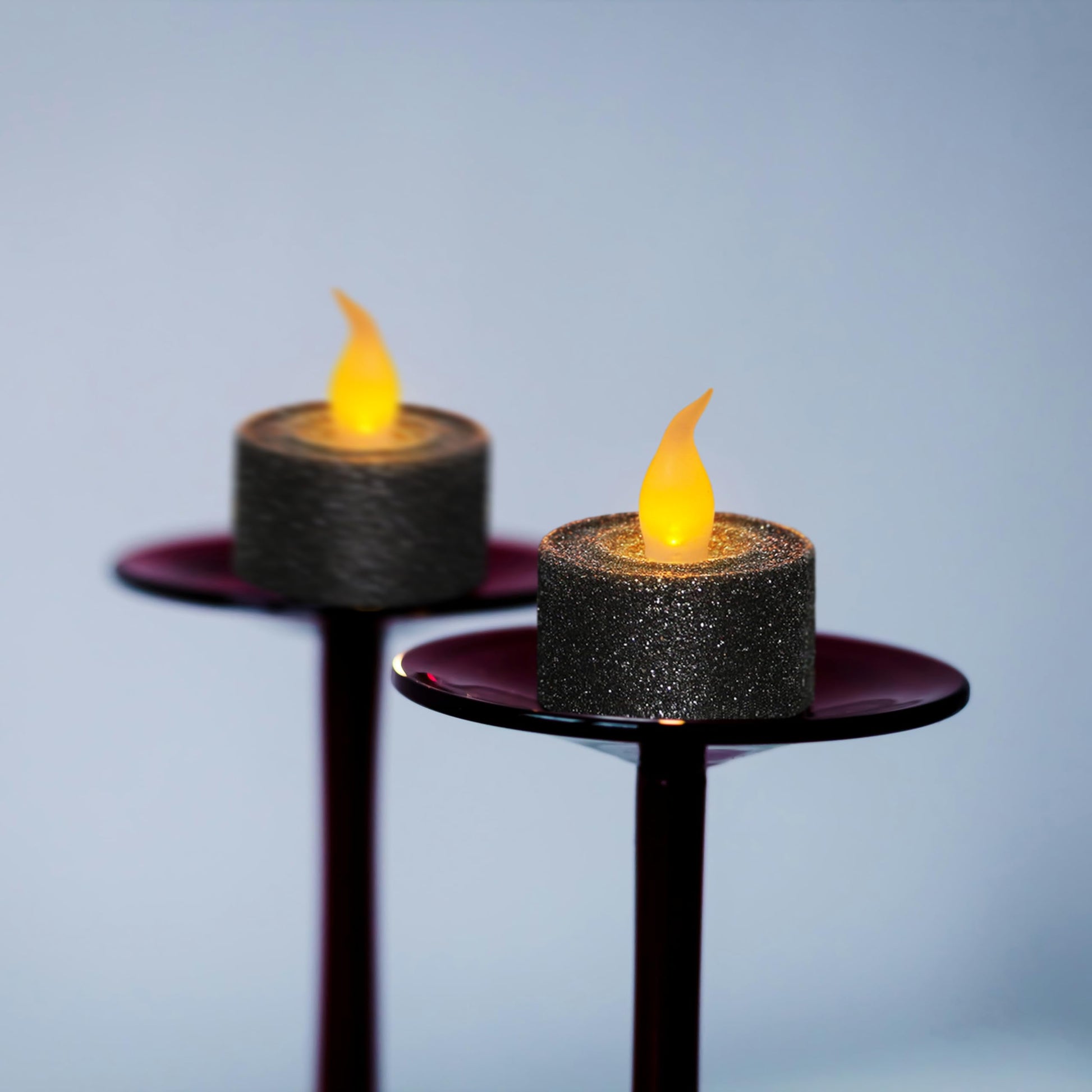 FURORA LIGHTING - Velas LED con purpurina negra, paquete de 12, velas parpadeantes sin llama para decoración del hogar, 1.5 pulgadas de ancho x 1.65 pulgadas de alto, funciona con pilas