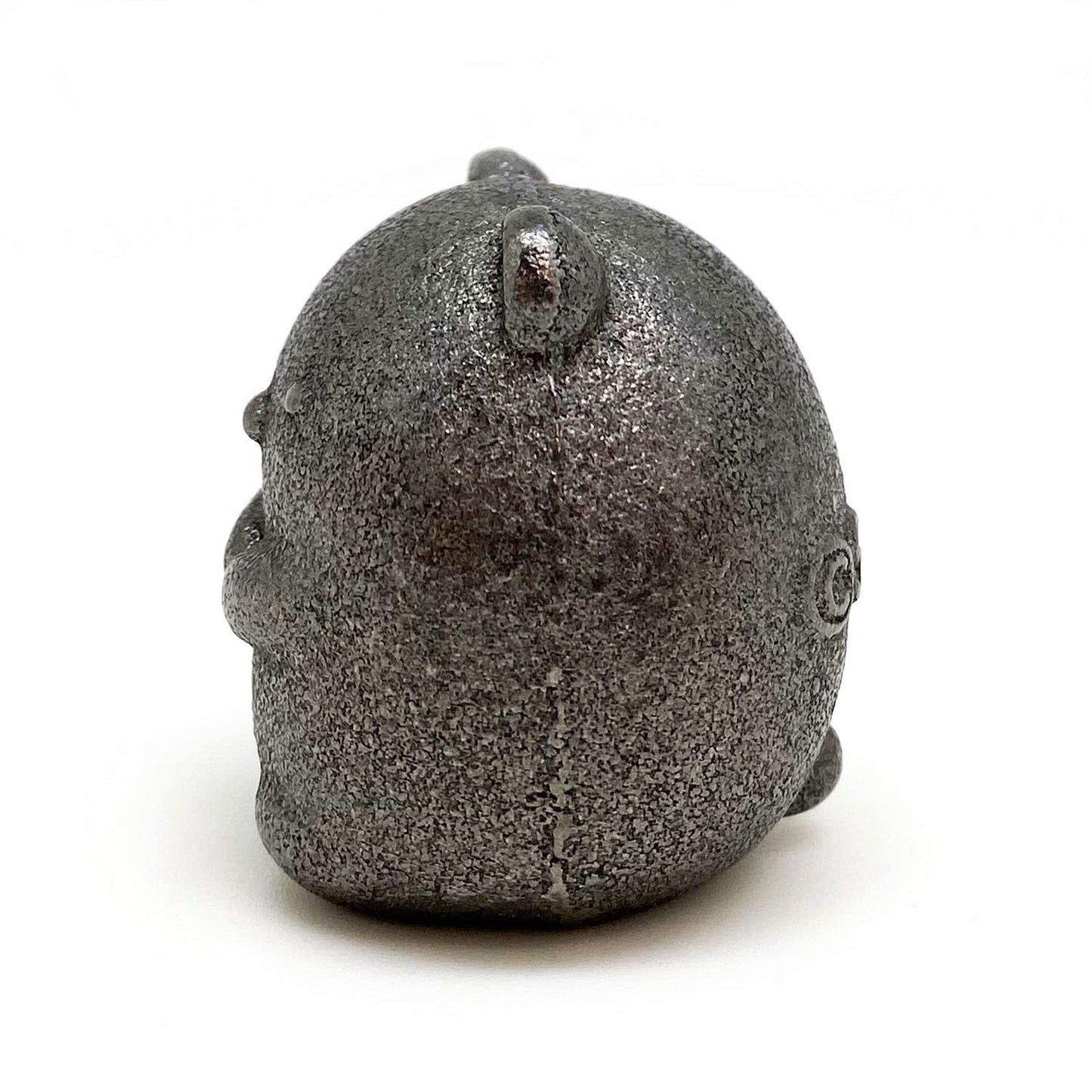 OSK TBN-1 Nambu Ironware Sumikko Gurashi Shirokuma - Bola de Hierro Fabricada en Japón, suplemento de Hierro, Mejora de la Anemia, fácil, Lindo, fácil de Usar, Olla de inducción, hervidor, Cocina, té