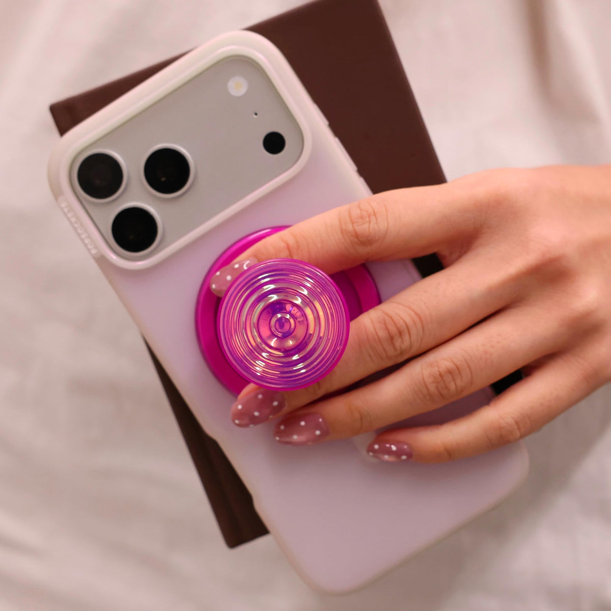 Agarre para Teléfono PopSockets MagSafe absenta Iridiscente Ondulada con Soporte Magnético Seguro y Manos Libres Compatible con Carga Inalámbrica
