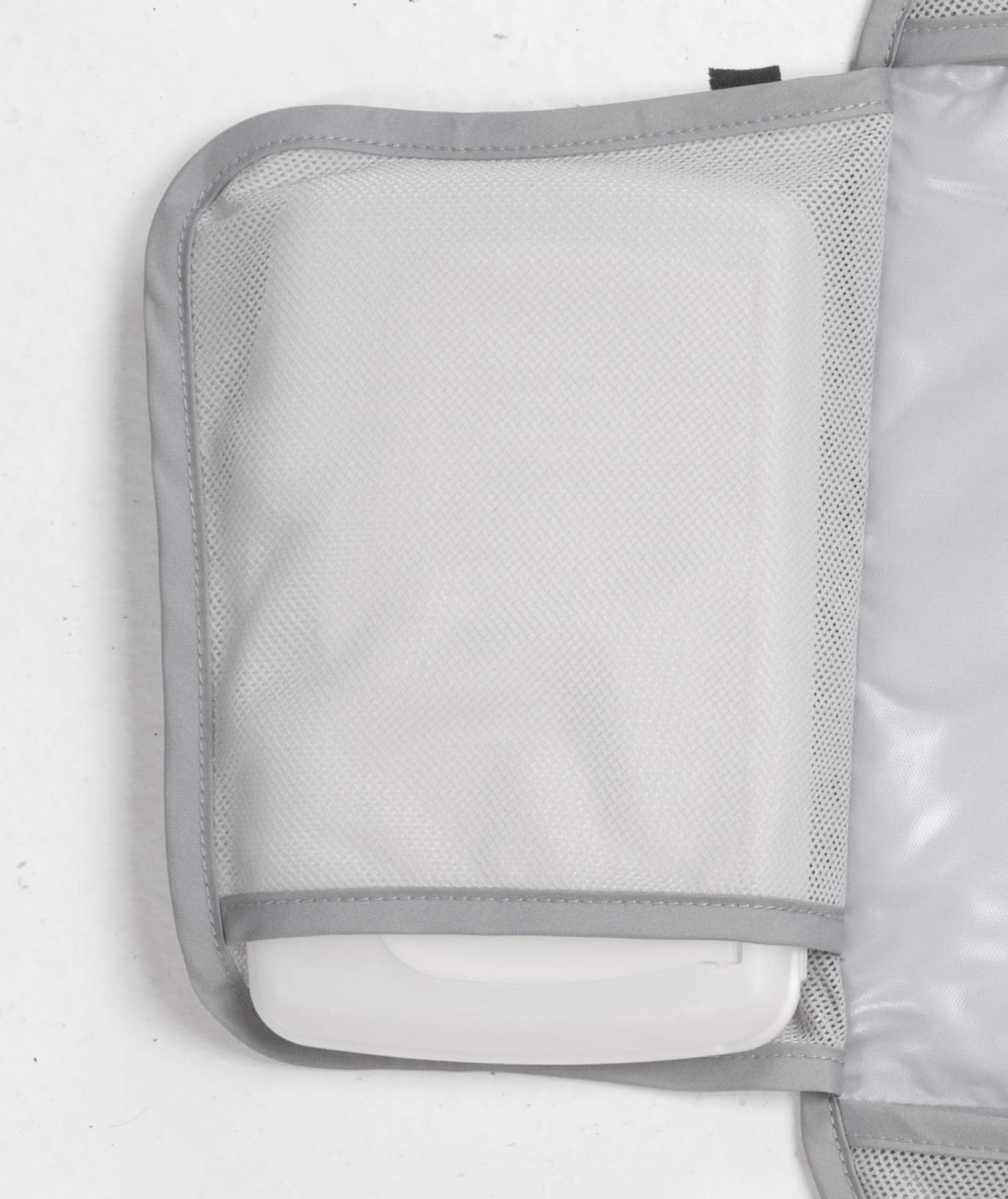 Lulyboo - Kit portátil de cambio de pañales para bebé y portafolios, cambiador impermeable y tapete con asa elástica, bolsillo para pañales que hace cojín para la cabeza, color gris