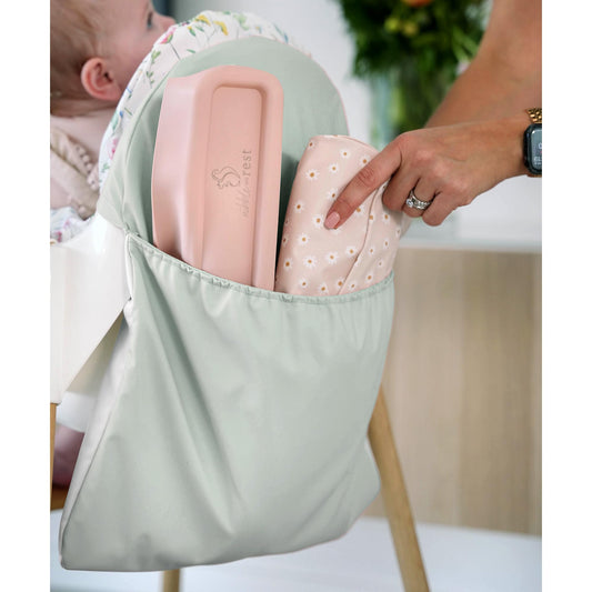 Nibble and Rest - Práctico bolsillo para silla alta, compatible con silla alta IKEA Antilop, accesorios para silla alta, material lavable e impermeable, una bolsa grande con un bolsillo interno con