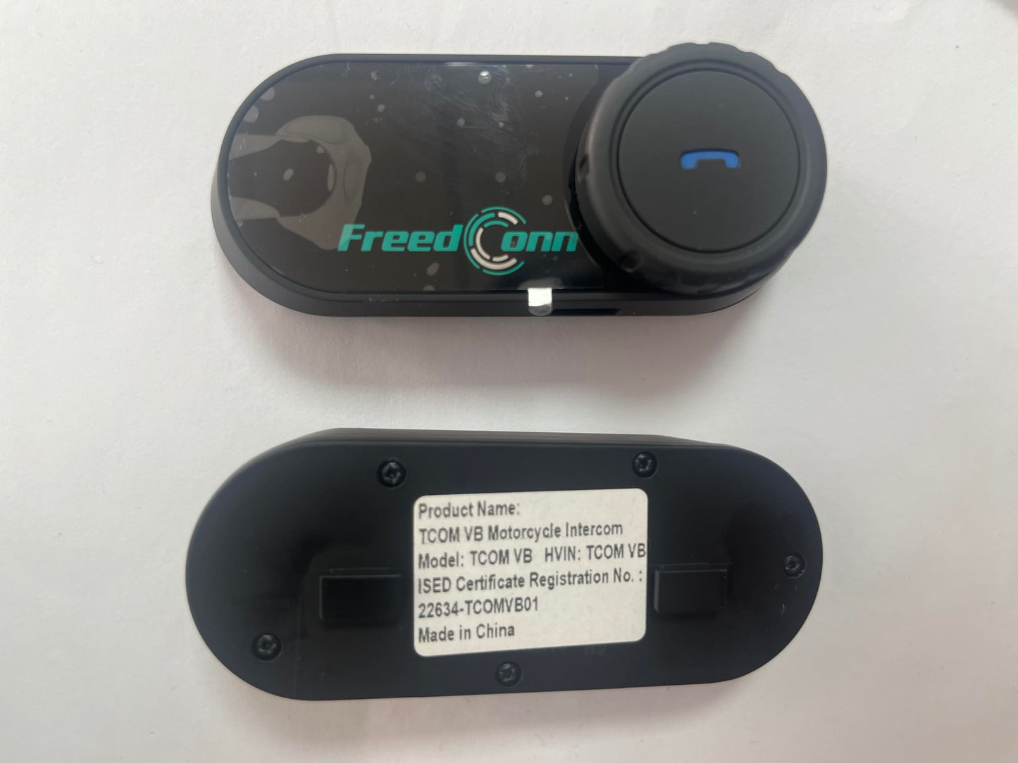FreedConn T COM VB - Auriculares Bluetooth para motocicleta, intercomunicador de casco de 2 vías 800 m con música compartida, altavoces de sistema de comunicación universal, accesorios de moto