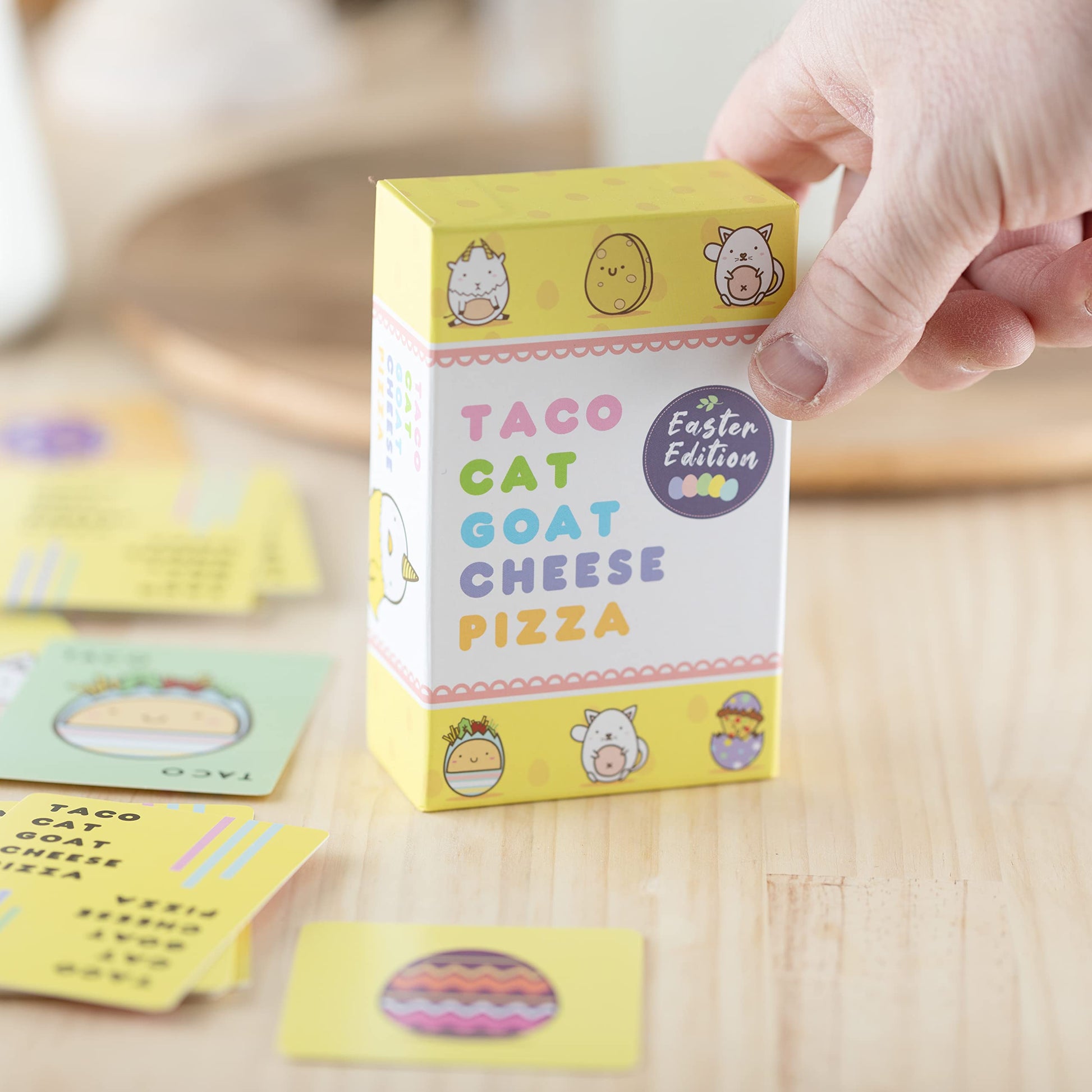 Juego de Cartas Dolphin Hat Games Edición Pascua Taco Cat Goat Cheese Pizza para Todas las Edades