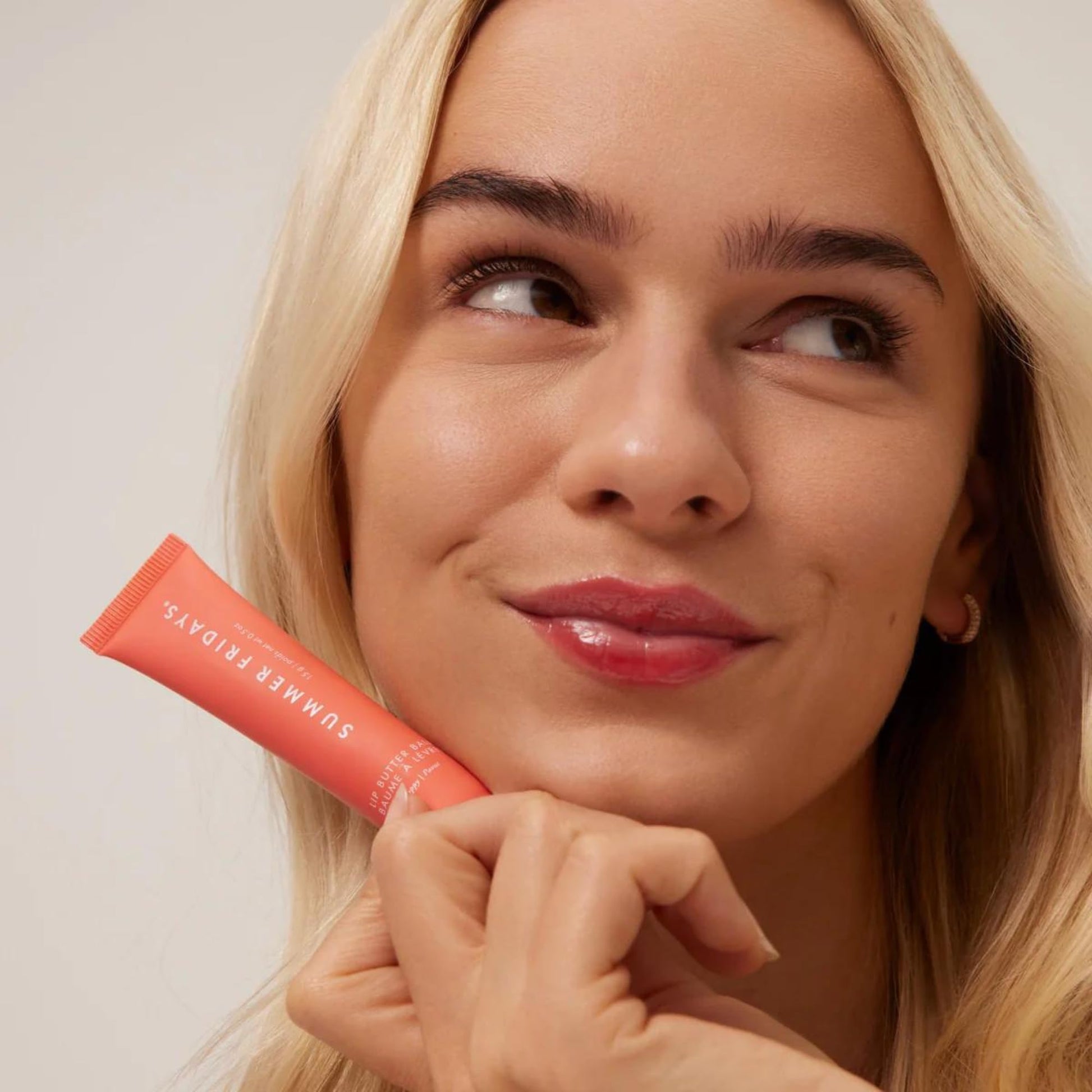 Lip Butter Balm Summer Fridays Poppy Hidratante con Manteca de Karité Vegano
