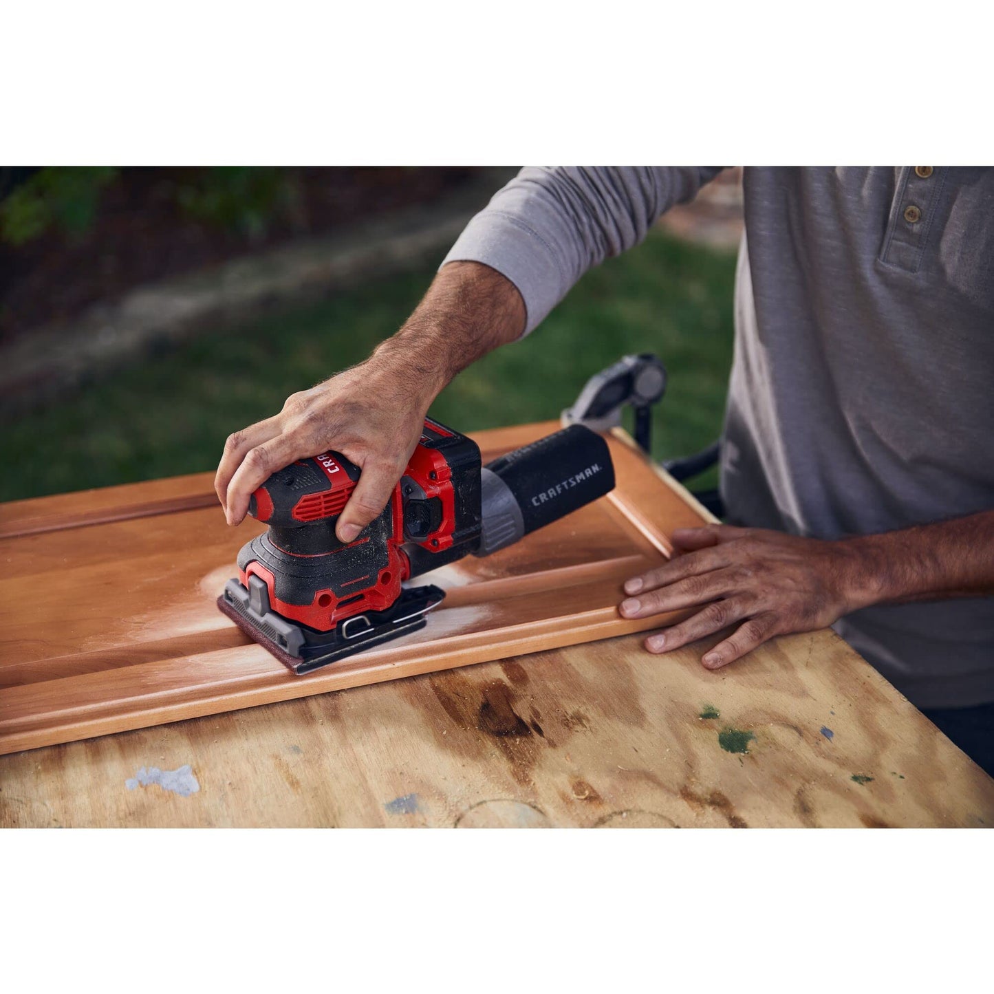 CRAFTSMAN V20 Lijadora, sin cable, lijadora de 1/4 hojas, herramienta desnuda de 9.000-12.000 OPM (CMCW222B)