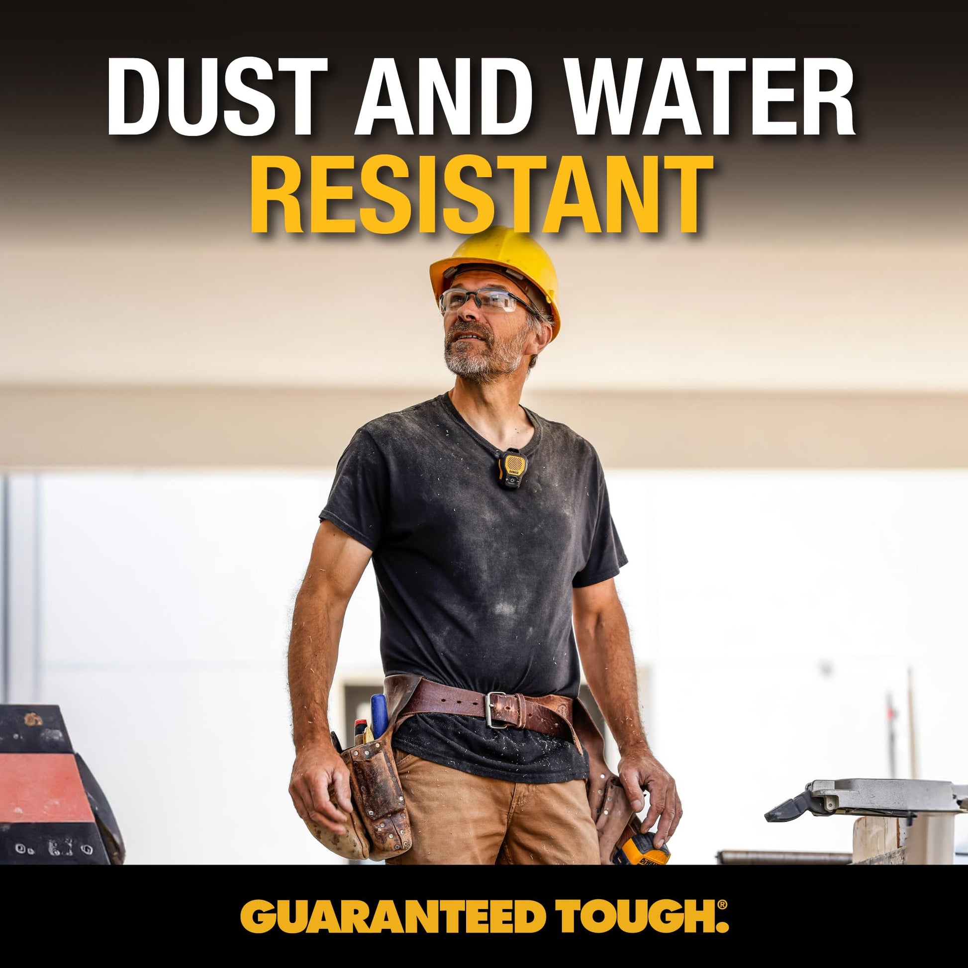 DEWALT - Bocina portátil inalámbrica Bluetooth (versión actualizada) con clip Jobsite Pro, resistente al agua, no magnético, micrófono incorporado para música y llamadas con manos libres