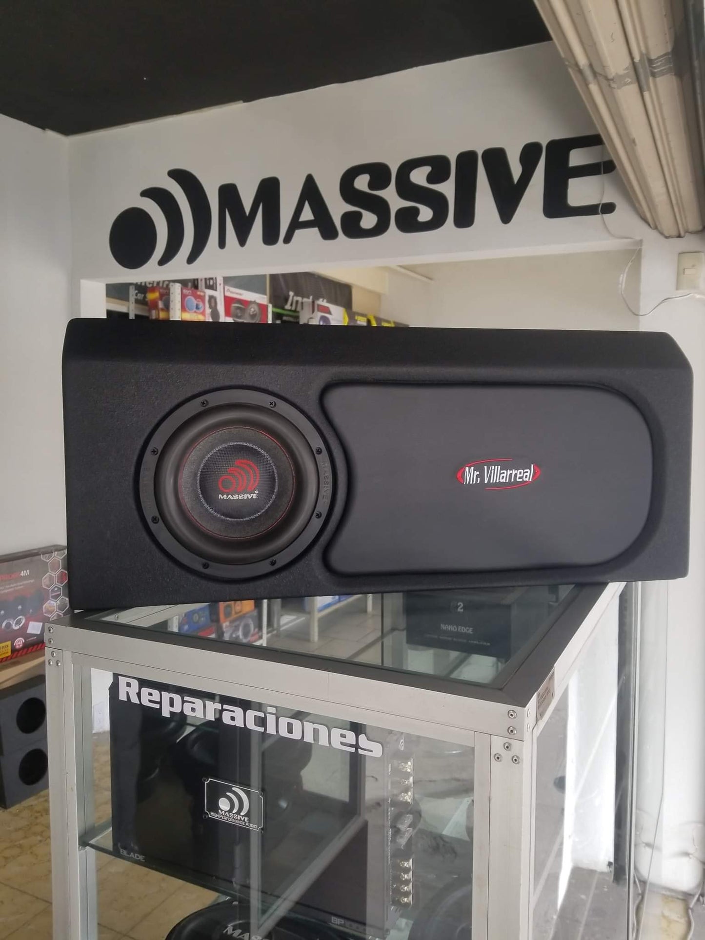 Massive Audio SUMMO64S - Subwoofer de audio para coche de 6.5 pulgadas, alto rendimiento para coches, camiones, jeeps - Subwoofer de 6.5 pulgadas 200 W RMS, 400 W MAX Dual 4 Ohm, bobina de voz de 1.5