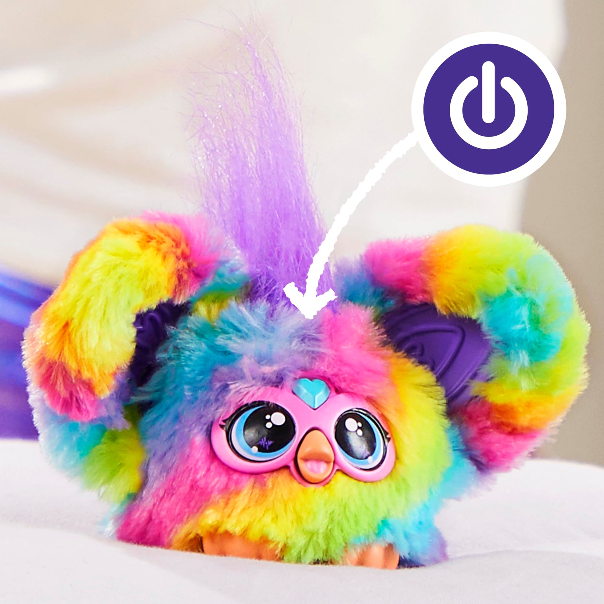 Furby Furblets Peluche Miniamigo Ray-Vee - Peluche electrónico arcoíris con más de 45 Sonidos, música K-Pop y Frases en Furbish con Llavero para niños y niñas a Partir de 6 años