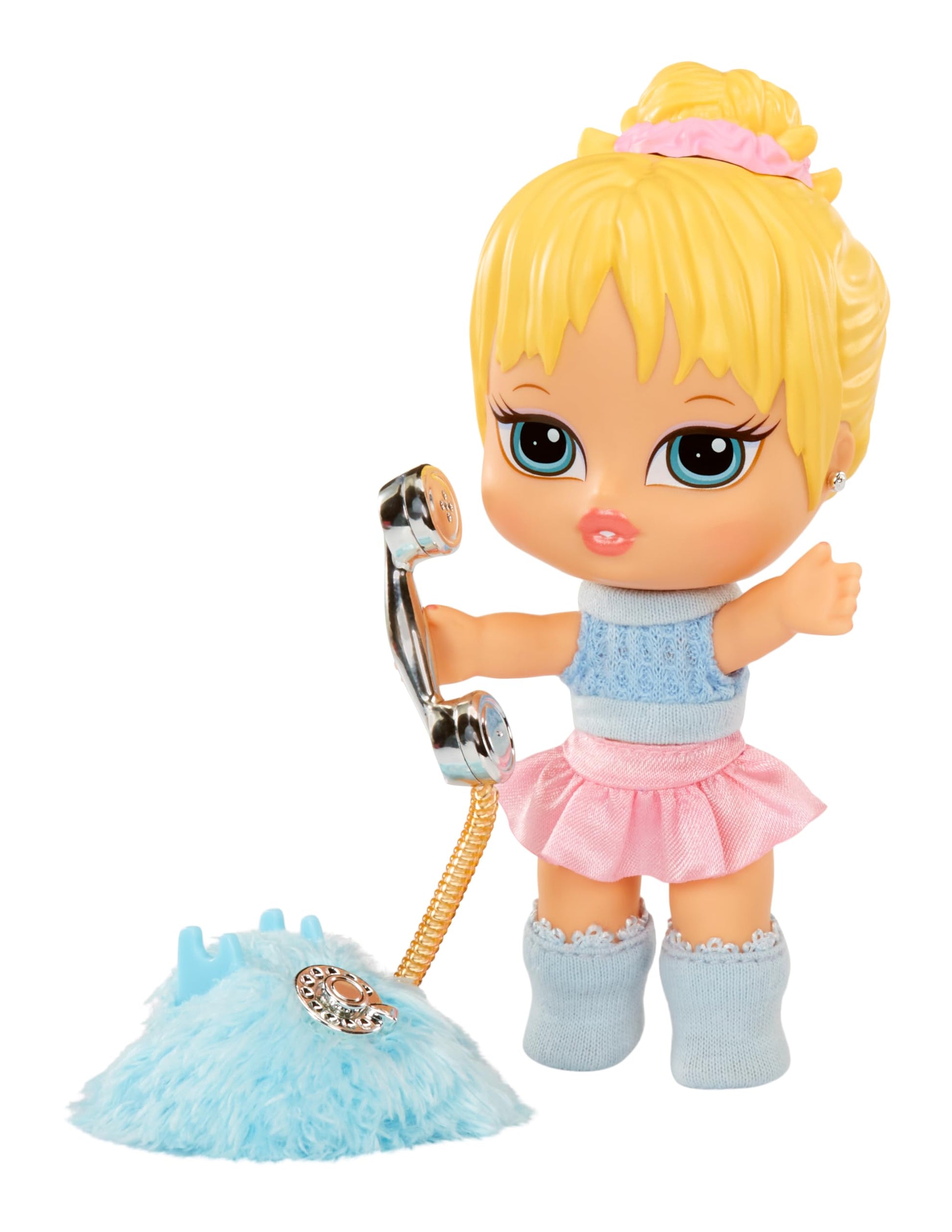 Bratz Muñeca Babyz Runwayz - Cloe - Coleccionable con Accesorios - Incluye un Collar Que Funciona como Llavero - Regalo Ideal para Niñas