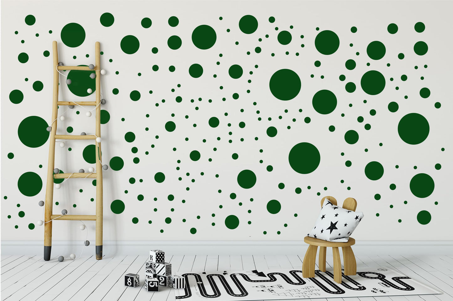StickerDeen 500 pegatinas de pared con círculos de lunares surtidos para recámara de niños, sala de estar, aula, decoración de sala de juegos, calcomanías de pared de vinilo extraíbles (verde oscuro)