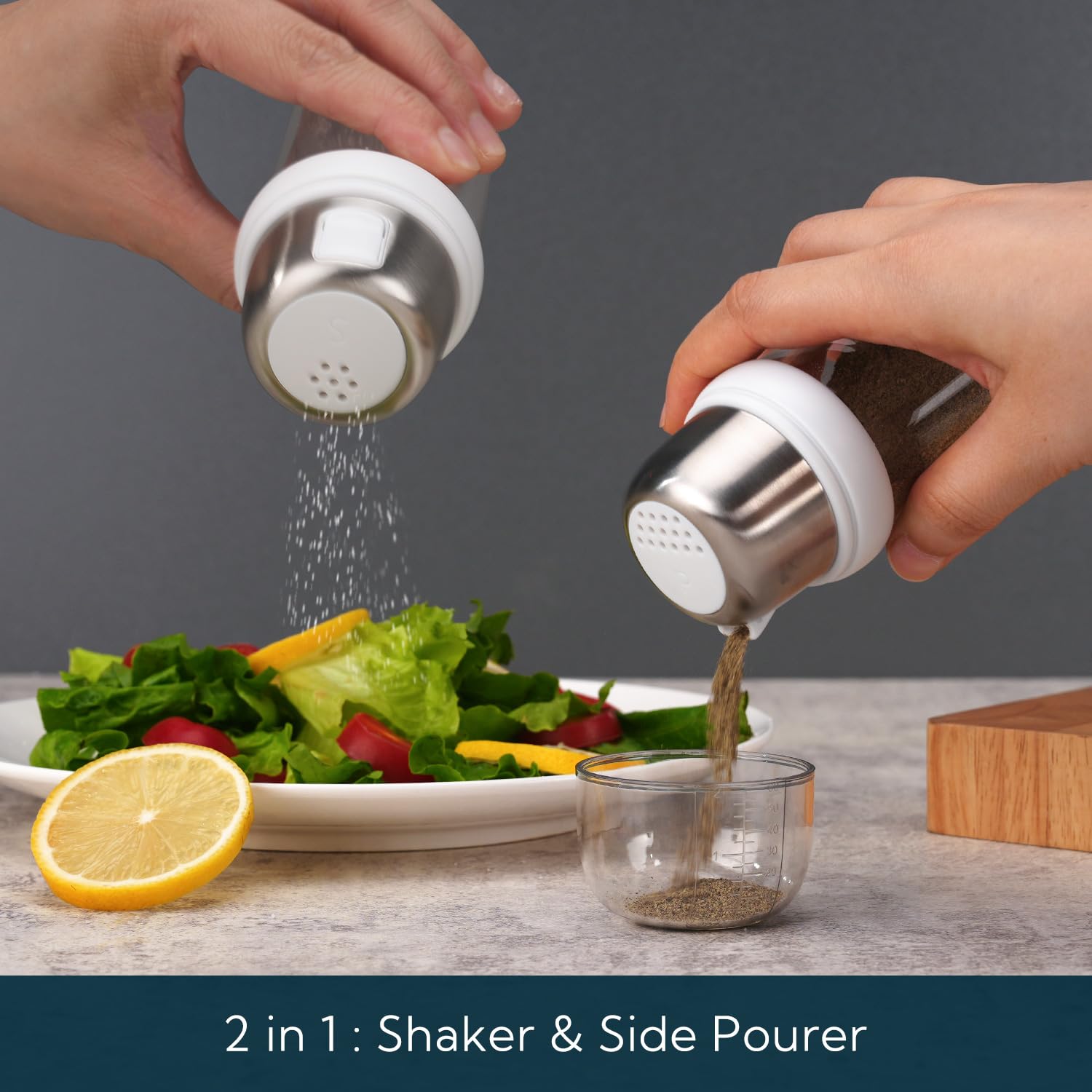 KTCHENDAO - Salero y pimienta de cristal 2 en 1 con boquilla lateral, tapa integrada para ralentizar la humedad con marcas de medición, elegante dispensador de sal de vidrio borosilicato para cocina,