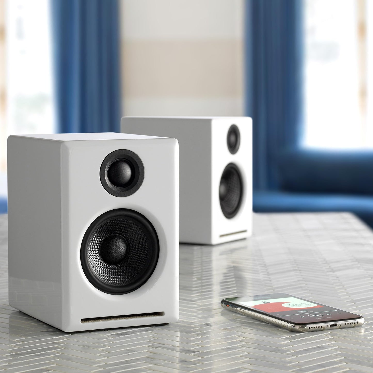 Audioengine Altavoces de Escritorio inalámbricos Bluetooth A2 Plus: Altavoces de computadora de 60 W para música y Juegos