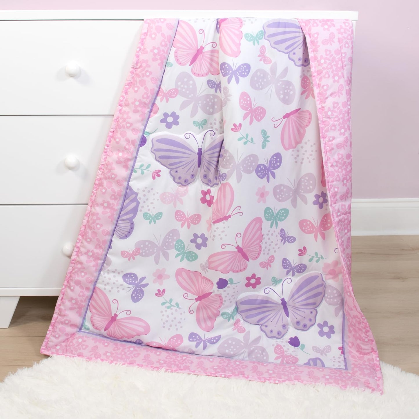 The Peanutshell - Juego de cama de cuna de bebé de 3 piezas para niñas, juego de cama de bebé recién nacido, bebé y niño pequeño, decoración con sábana bajera para cuna, volantes contra el polvo