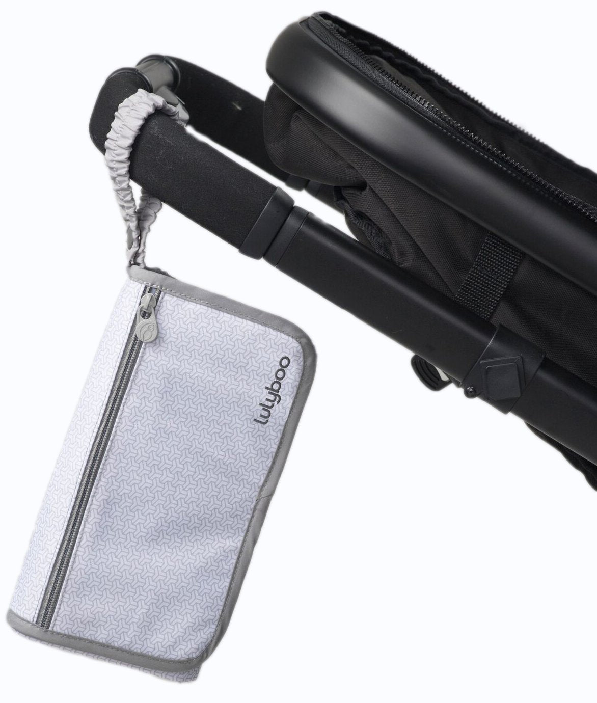 Lulyboo - Kit portátil de cambio de pañales para bebé y portafolios, cambiador impermeable y tapete con asa elástica, bolsillo para pañales que hace cojín para la cabeza, color gris