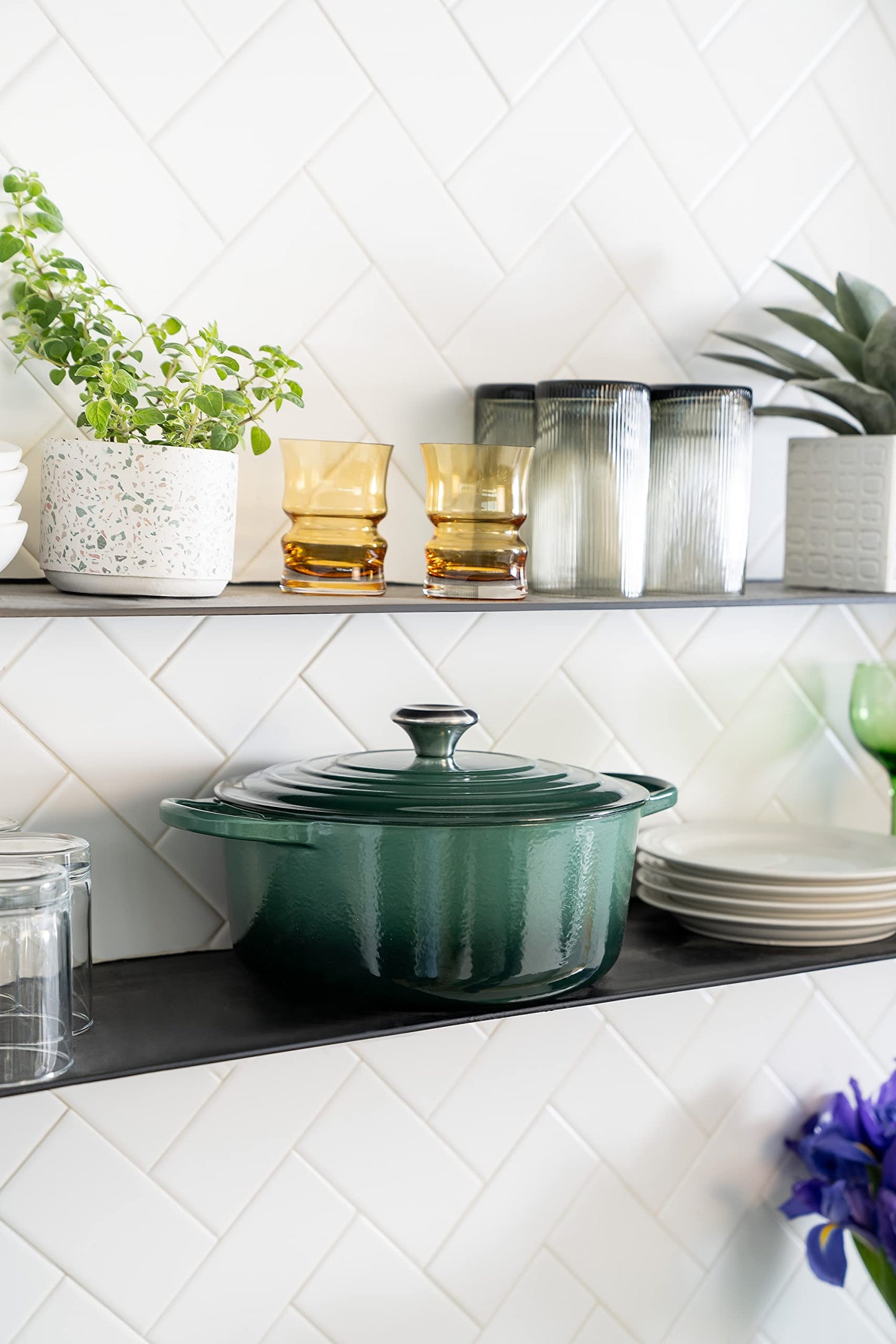 Le Creuset Horno holandés redondo de hierro fundido esmaltado, 7.25 cuartos de galón, Artichaut
