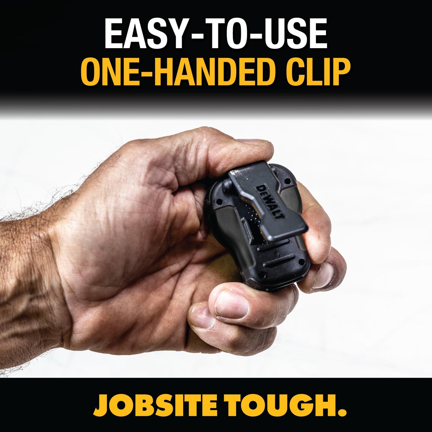 DEWALT - Altavoz Bluetooth portátil [Onyx Edition - Negro] con Clip inalámbrico Jobsite Pro Resistente al Agua (no magnético), micrófono para música y Llamadas Manos Libres, Mini Altavoces Bluetooth