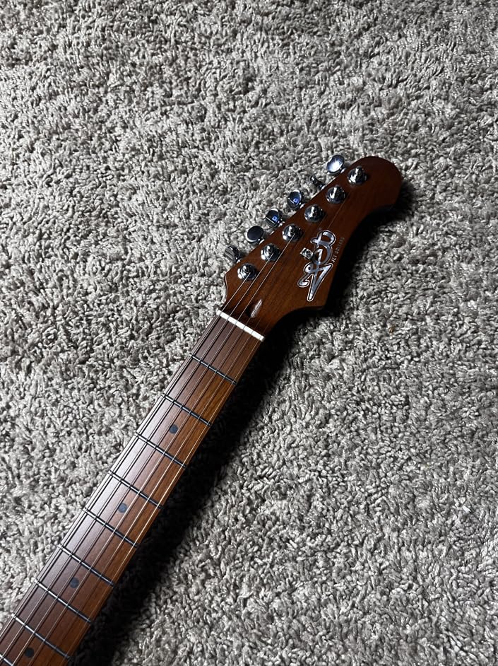 Jet Guitars JS450 TBK Strat Guitarra, pastillas HSS Alnico, cuerpo de tilo sólido con tapa de arce llama, cuello de arce tostado de 22 trastes, afinadores de bloqueo, trémolo de 2 puntos