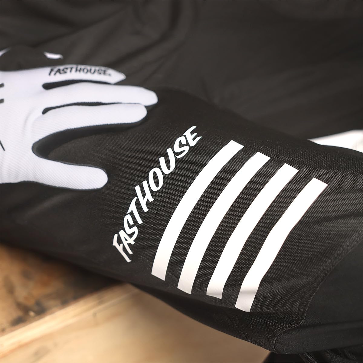 FASTHOUSE Pantalón Carbon Eternal (Negro, 40)