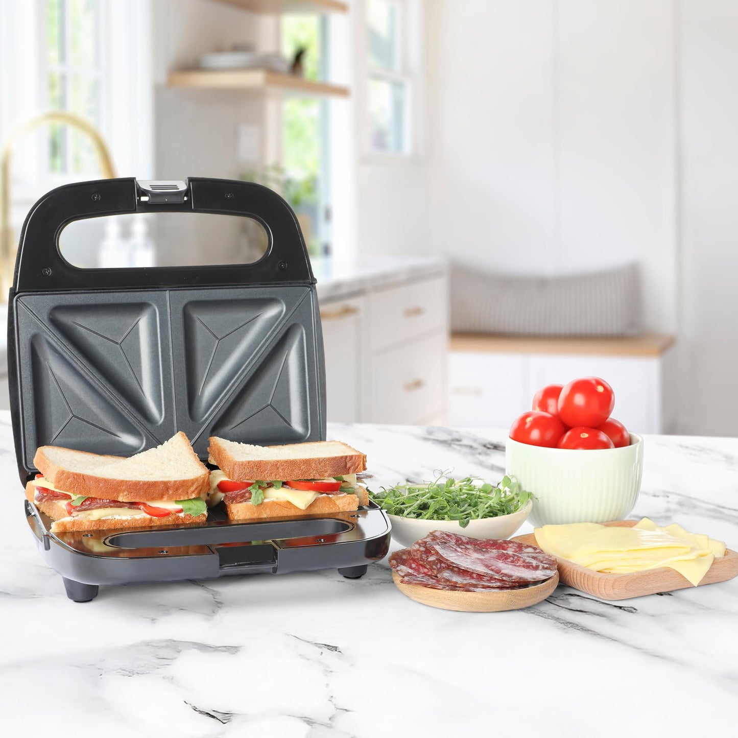 Sandwichera MasterChef Hukën Acero Inoxidable 750W Superficie Antiadherente Fácil Limpieza