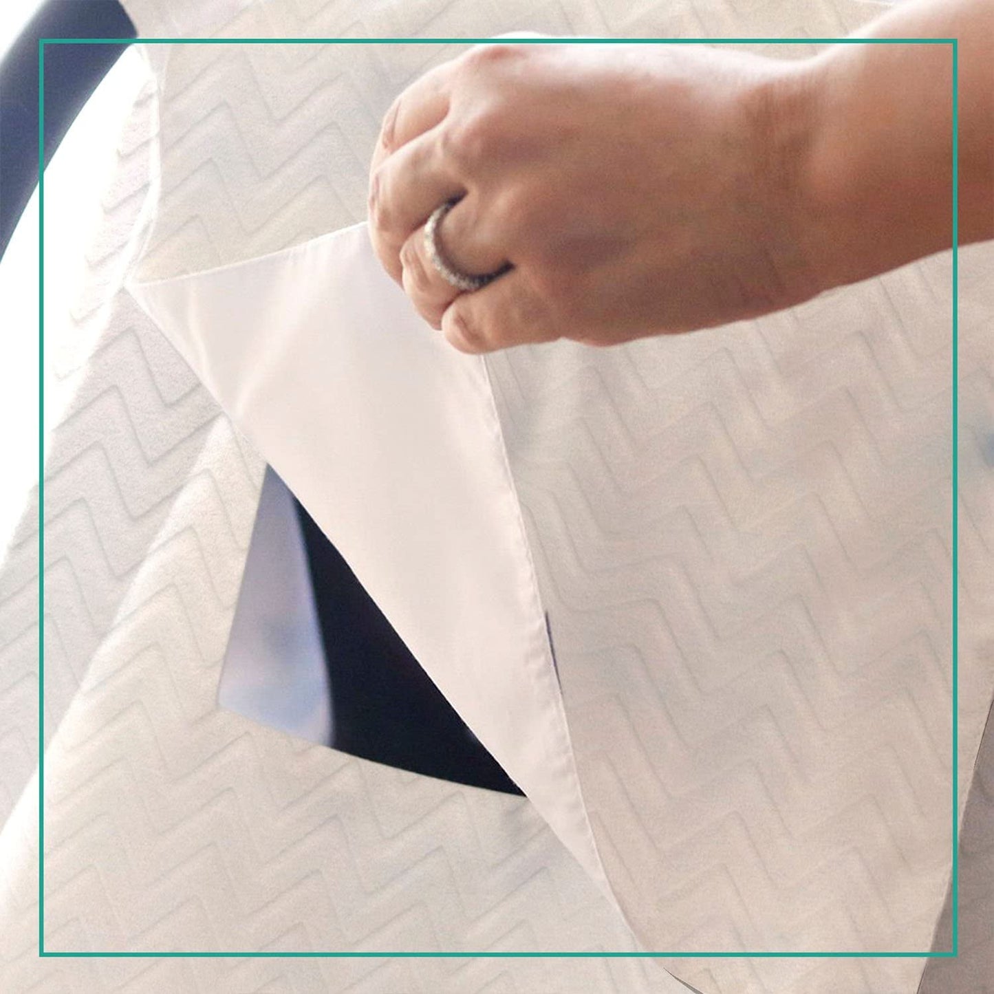 Cubre Huevito Nap Baby Zig Zag Rosa Súper Suave con Ventana y Agarraderas