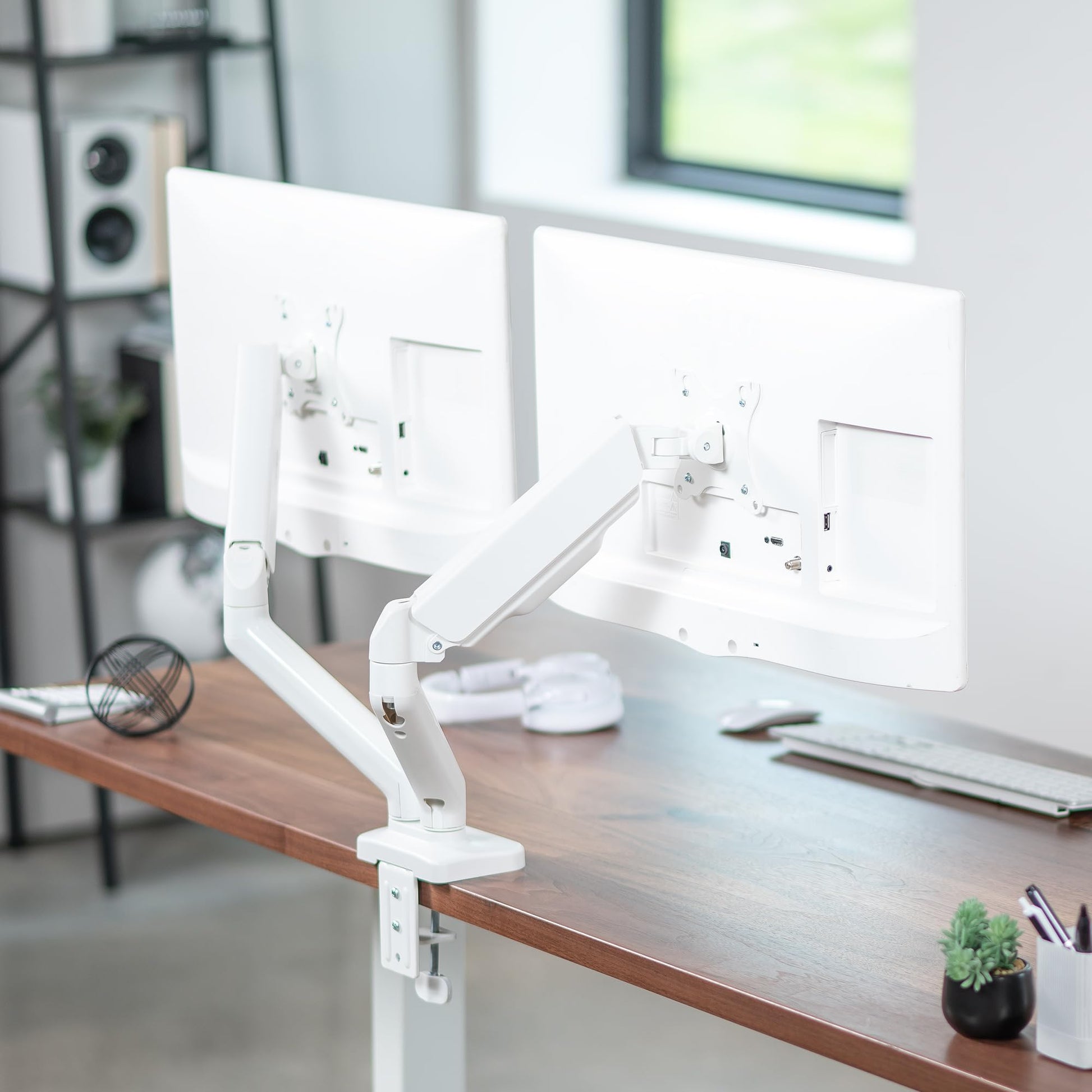 Monitor Dual VIVO Blanco con Brazo Mecánico y Soporte VESA hasta 32 Pulgadas
