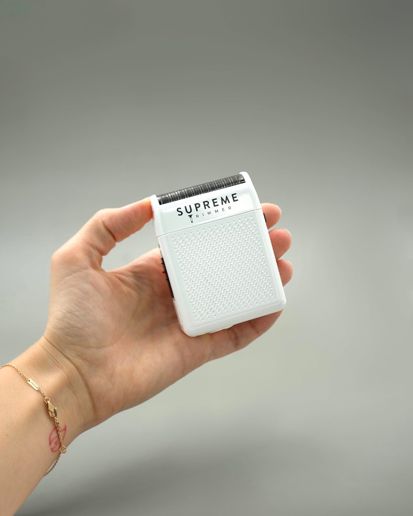 Afeitadora de una sola hoja para hombre Solo STF101 (150 min de autonomía), inalámbrica, potente, con puerto USB C, tamaño mini, para viajes, barbería y uso doméstico | Color blanco