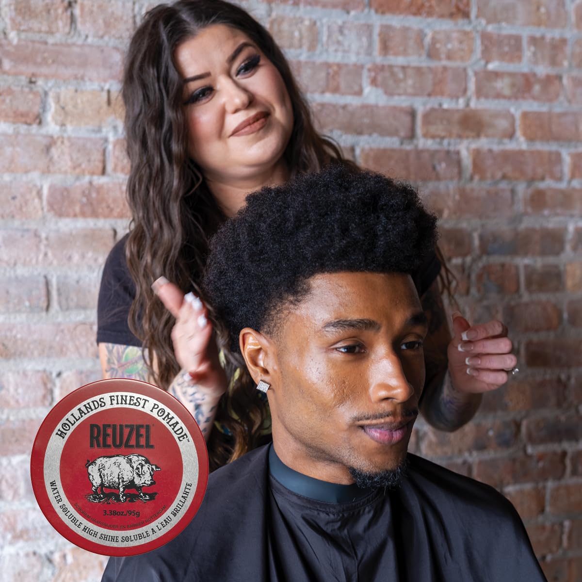 Reuzel Red Pomada soluble en agua de alto brillo - No requiere secado - Fija y da brillo al cabello todo el día sin desarmarse - fácil de lavar- Sutil aroma a vainilla y cola - Fórmula vegana - 113g