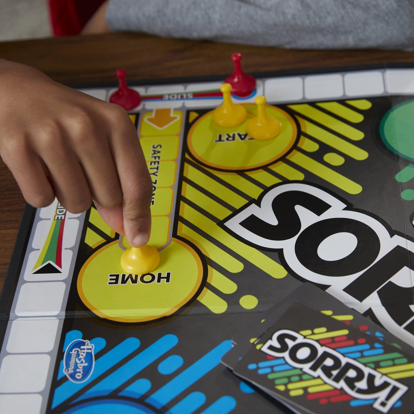 Juego Sorry! Hasbro Multicolor Versión Clásica para Niños