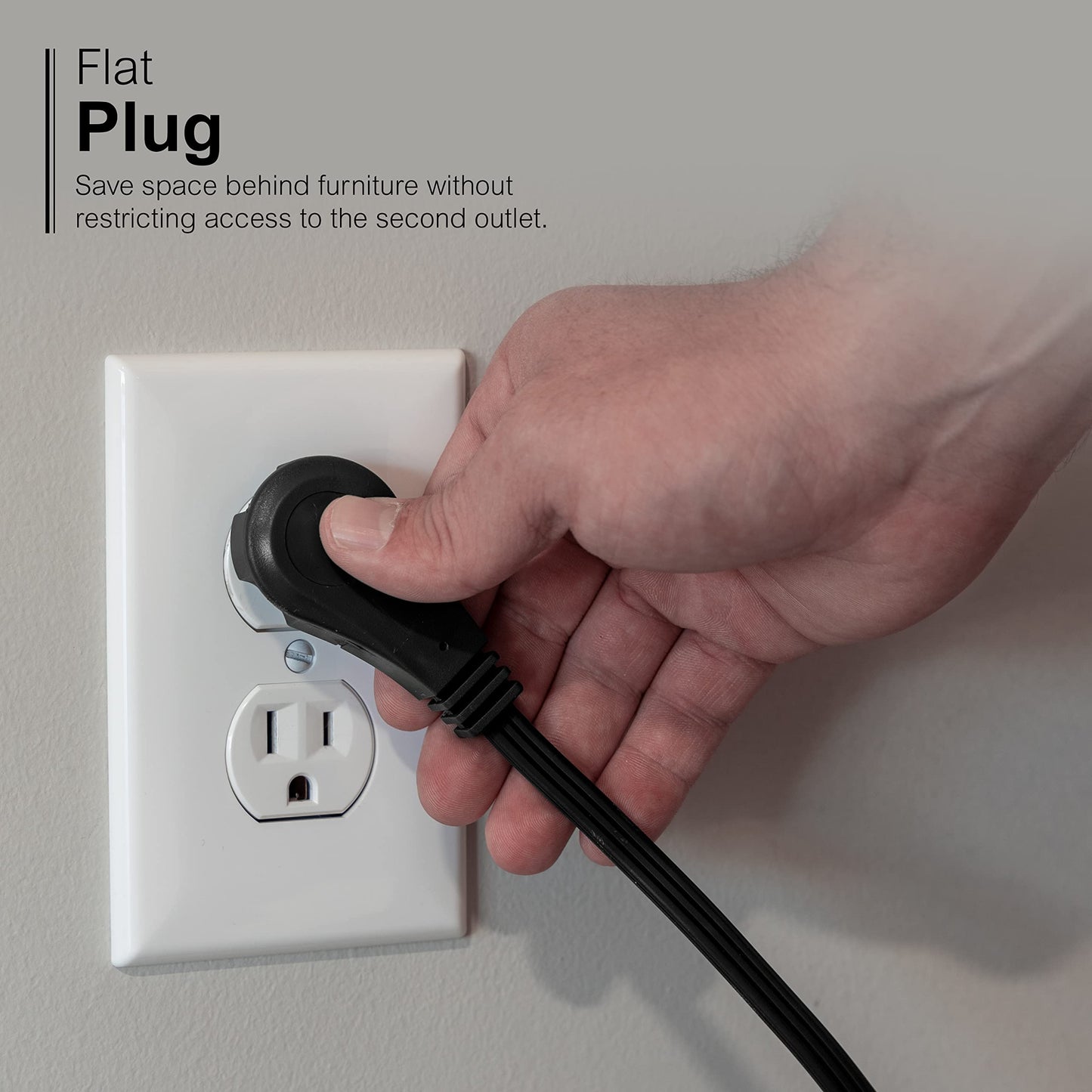 GE 69877 - Cable de extensión Plano de 3 tomacorrientes con múltiples tomacorrientes, Extensor de Salida de 3 Clavijas, Enchufe Plano para Interiores, Calibre 16, certificación UL, Negro
