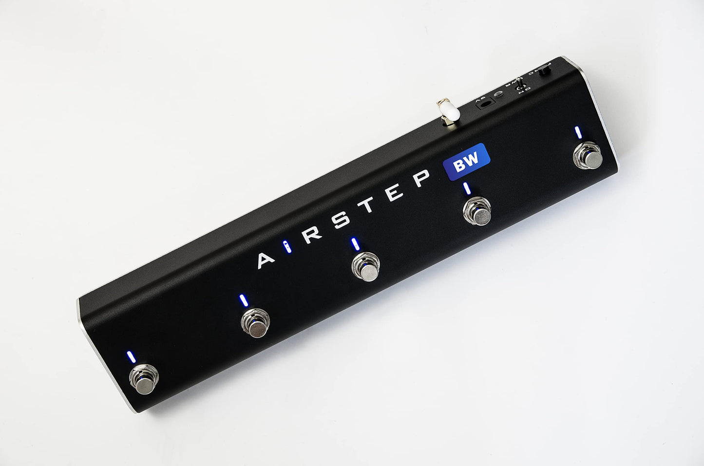 XSONIC Airstep BW Edition KATANA-AIR, controlador de pie WAZA-AIR con 5 interruptores de pie, 4 modos de control (cambio de ajustes preestablecidos, efectos de alternancia), tiempo de reproducción de 300 horas, control inalámbrico de Katana Air y WAZA-AIR