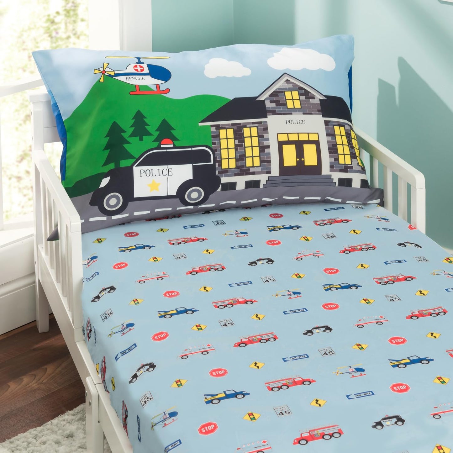 EVERYDAY KIDS - Juego de ropa de cama de 4 piezas para niños pequeños, incluye edredón, sábana encimera, sábana bajera y funda de almohada reversible