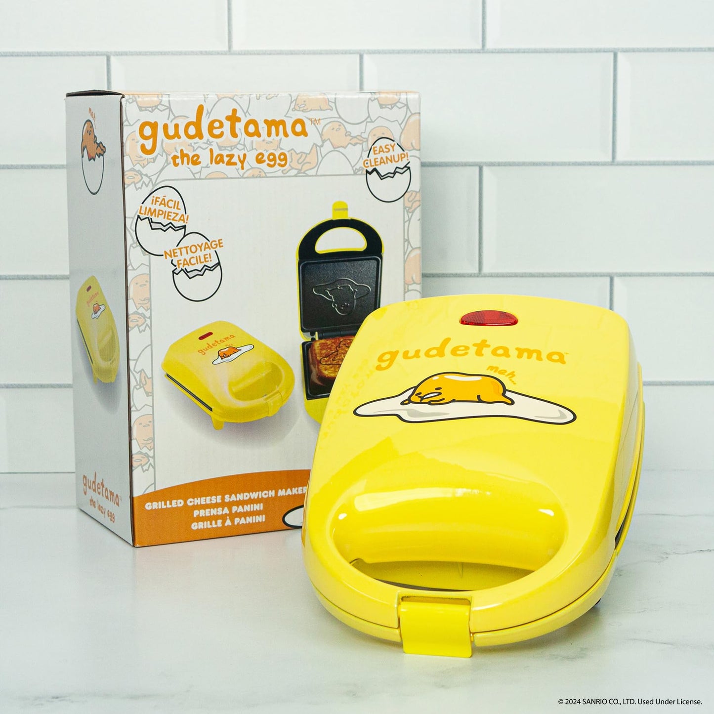 Sandwichera Uncanny Brands Sanrio Gudetama para Cocina