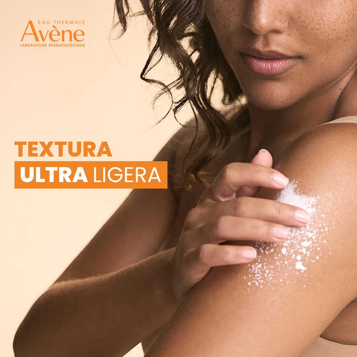Protector Solar Facial y Corporal Avene Ultra Resistente al Agua FPS 50+ con TriAsorB para Piel Normal