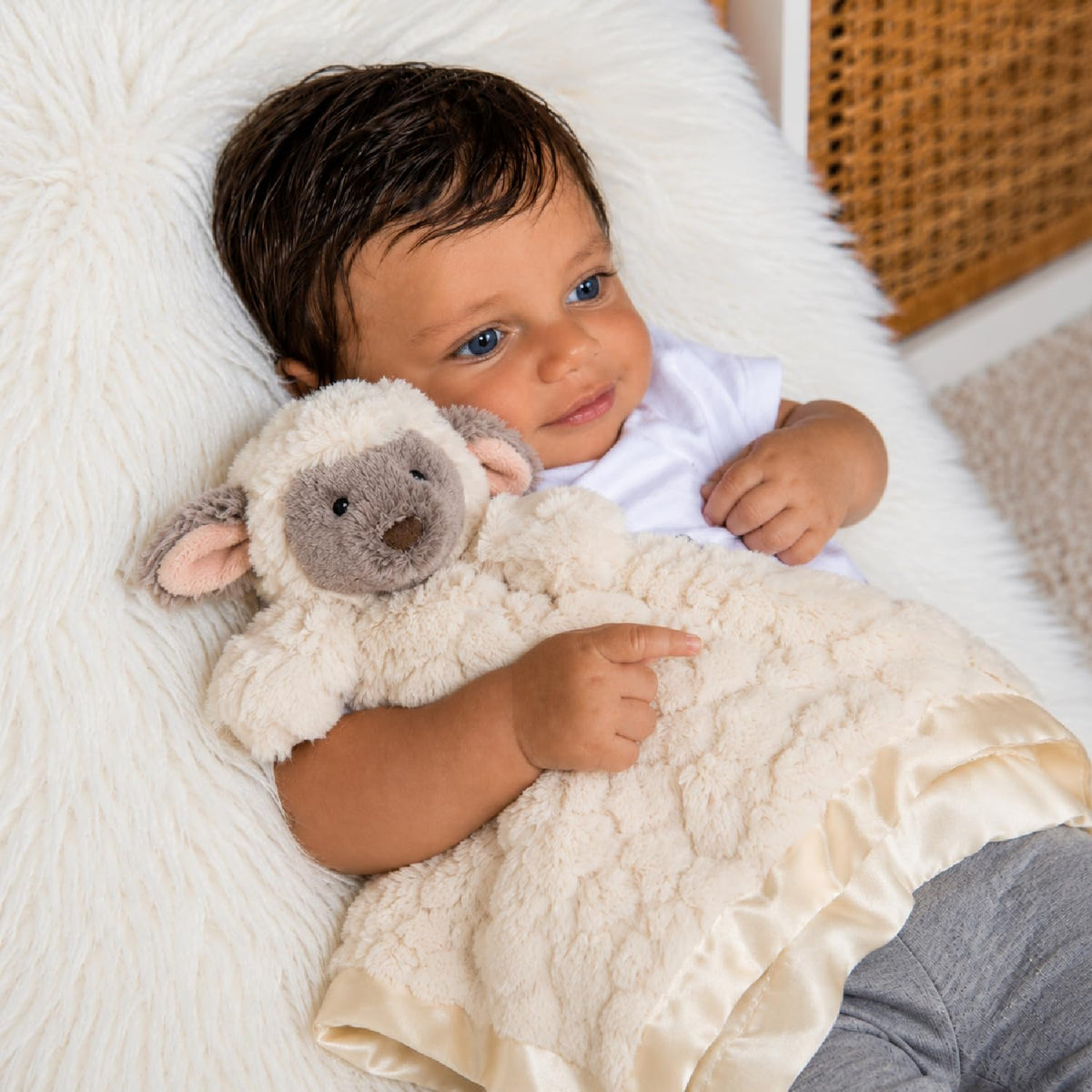 Mary Meyer Putty Obeja Blanca (Cobija Satinada) Plush