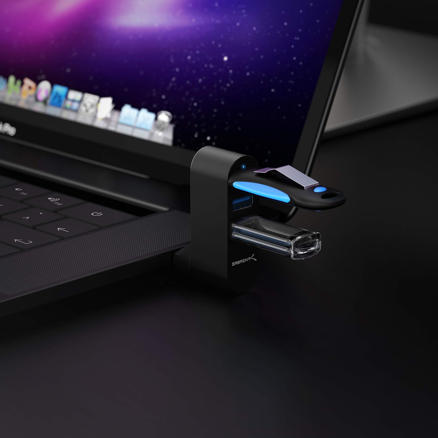 Hub USB 3.0 Mini de Aluminio Sabrent Premium Tres Puertos Giratorio 90° 180°