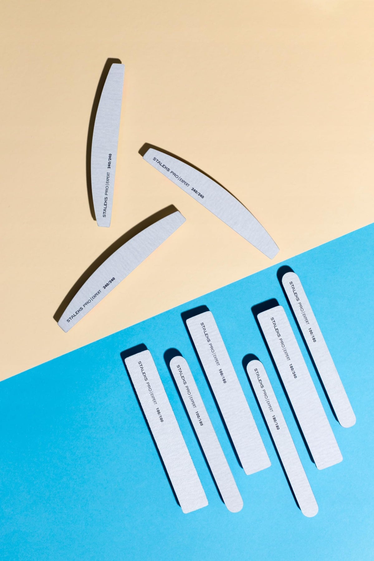 STALEKS EXPERT NFE-40-100/150-25 - Lima de uñas (doble cara, grano 100/150 g, capa fina de espuma, 25 unidades)