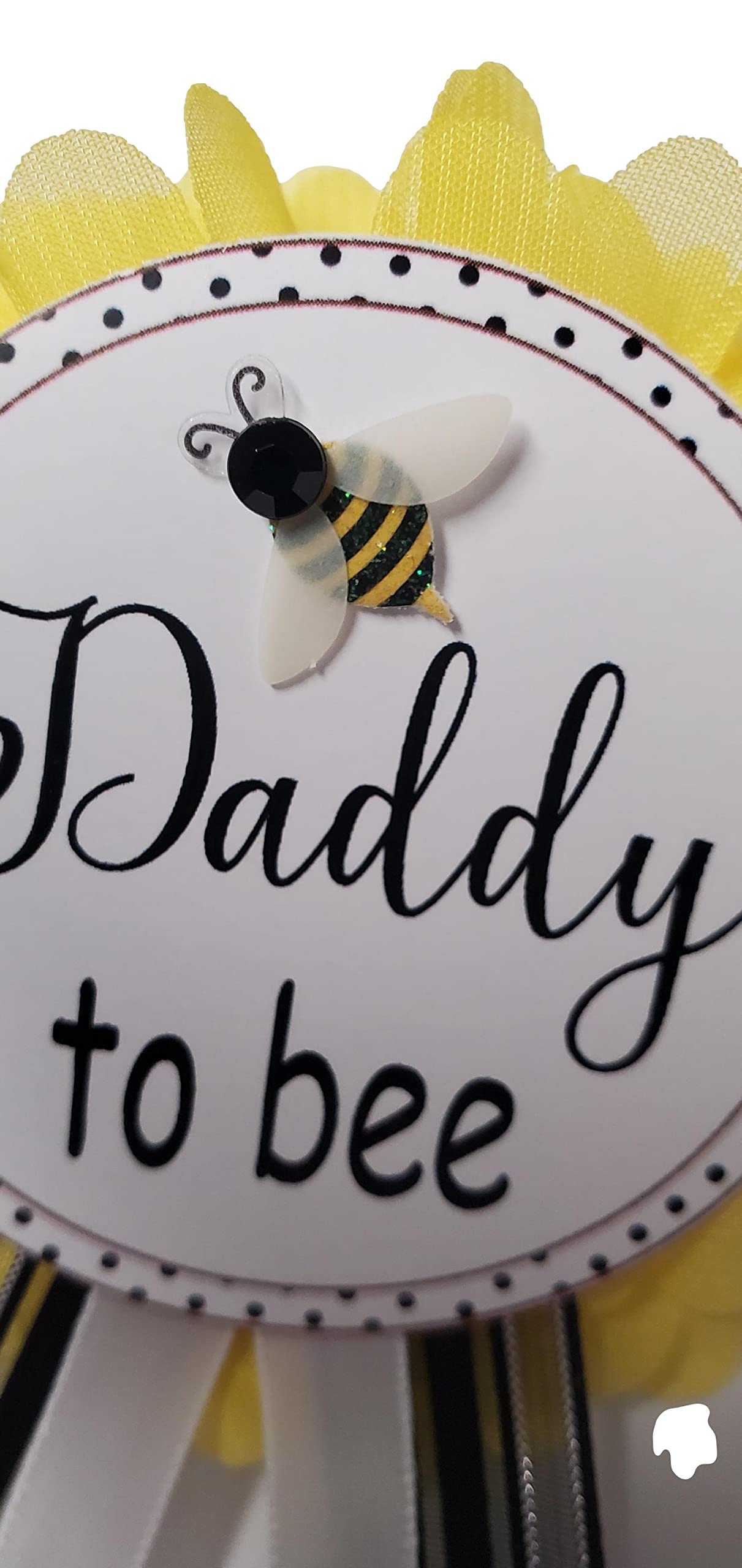 Pin de Daddy to Bee para baby shower, color amarillo y negro, para que papá lo use en Baby Shower, Baby Sprinkle