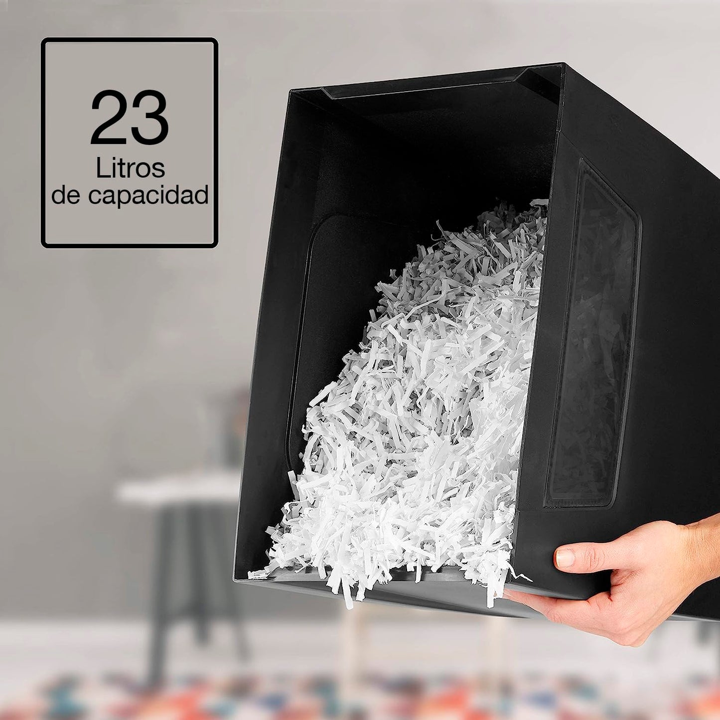 GBC Trituradora de papel y grapas, ShredMaster PX10-06, Corte Súper Cruzado P-4 de 10 hojas, con Cesto de 23 Litros. 1757405