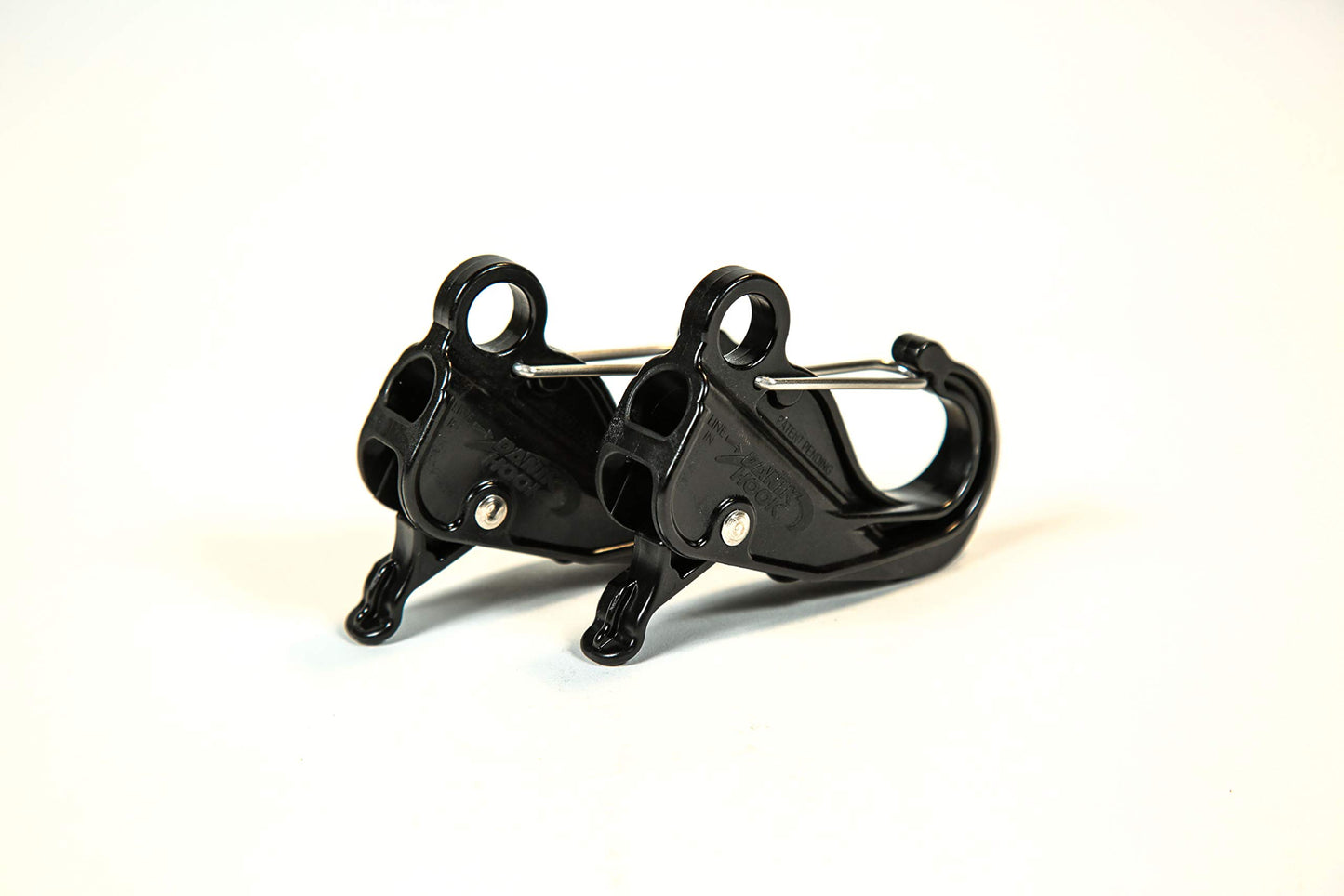Danik Hook, Mini