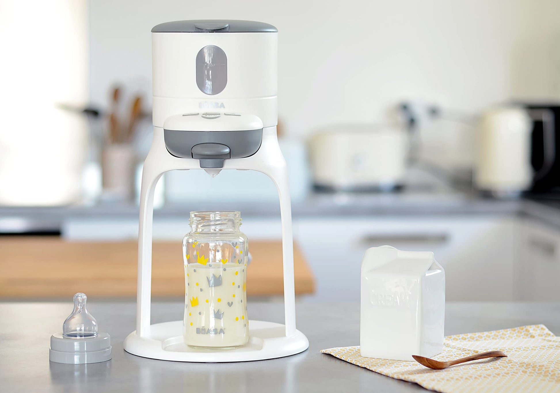 BEABA Bib'Expresso Calentador de agua rápido, Prepara biberón para fórmula en 30 segundos, Dispensador de agua de calentamiento rápido para biberón, biberón y calentador de alimentos para bebés, Calentador de leche de fórmula, Calentador de biberones, Nub