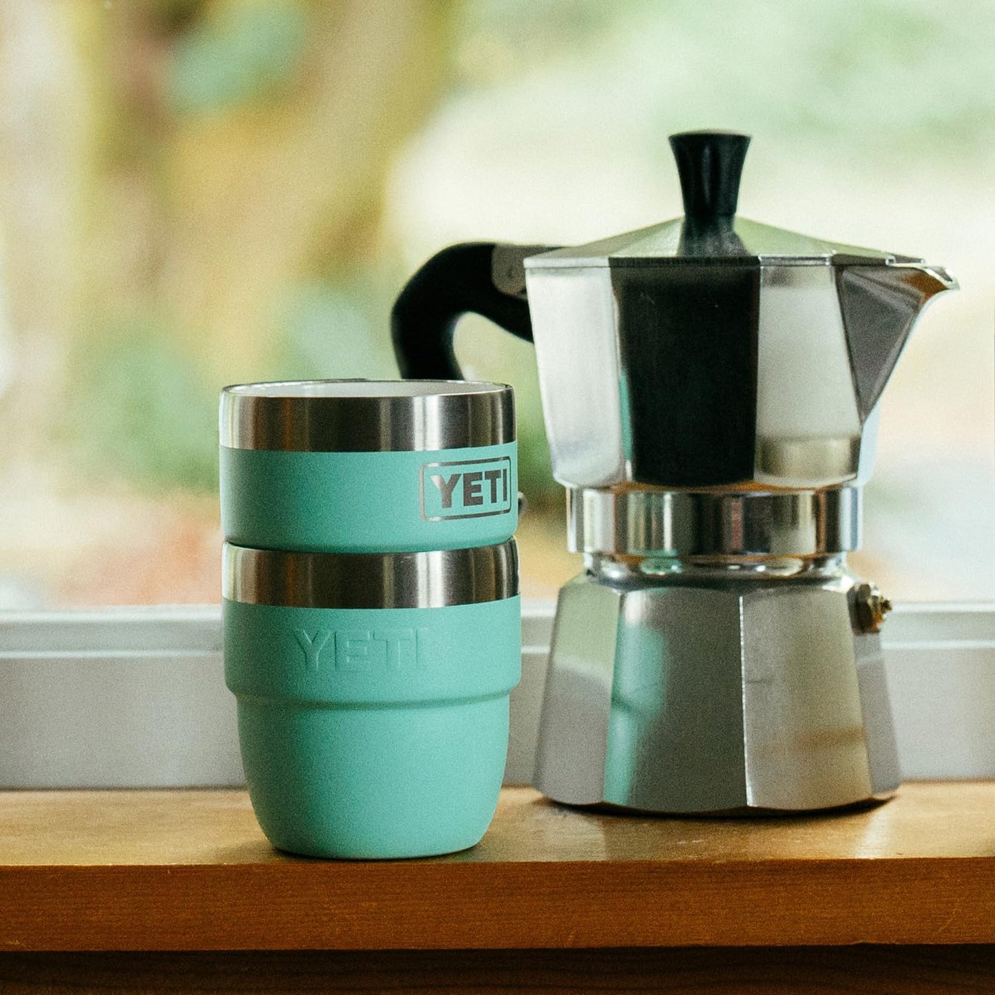 Taza Apilable de Acero Inoxidable YETI Azul Ondulado con Aislamiento al Aspiradora, Paquete de 2 para Café Expreso