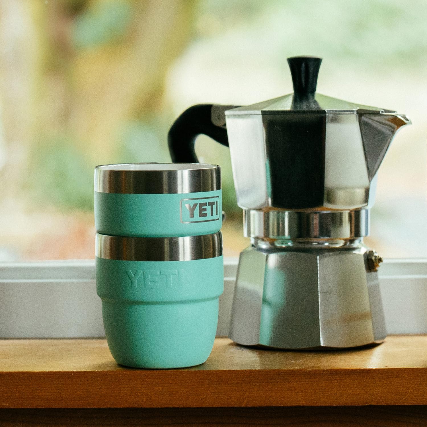 Taza Apilable de Acero Inoxidable YETI Azul Ondulado con Aislamiento al Aspiradora, Paquete de 2 para Café Expreso